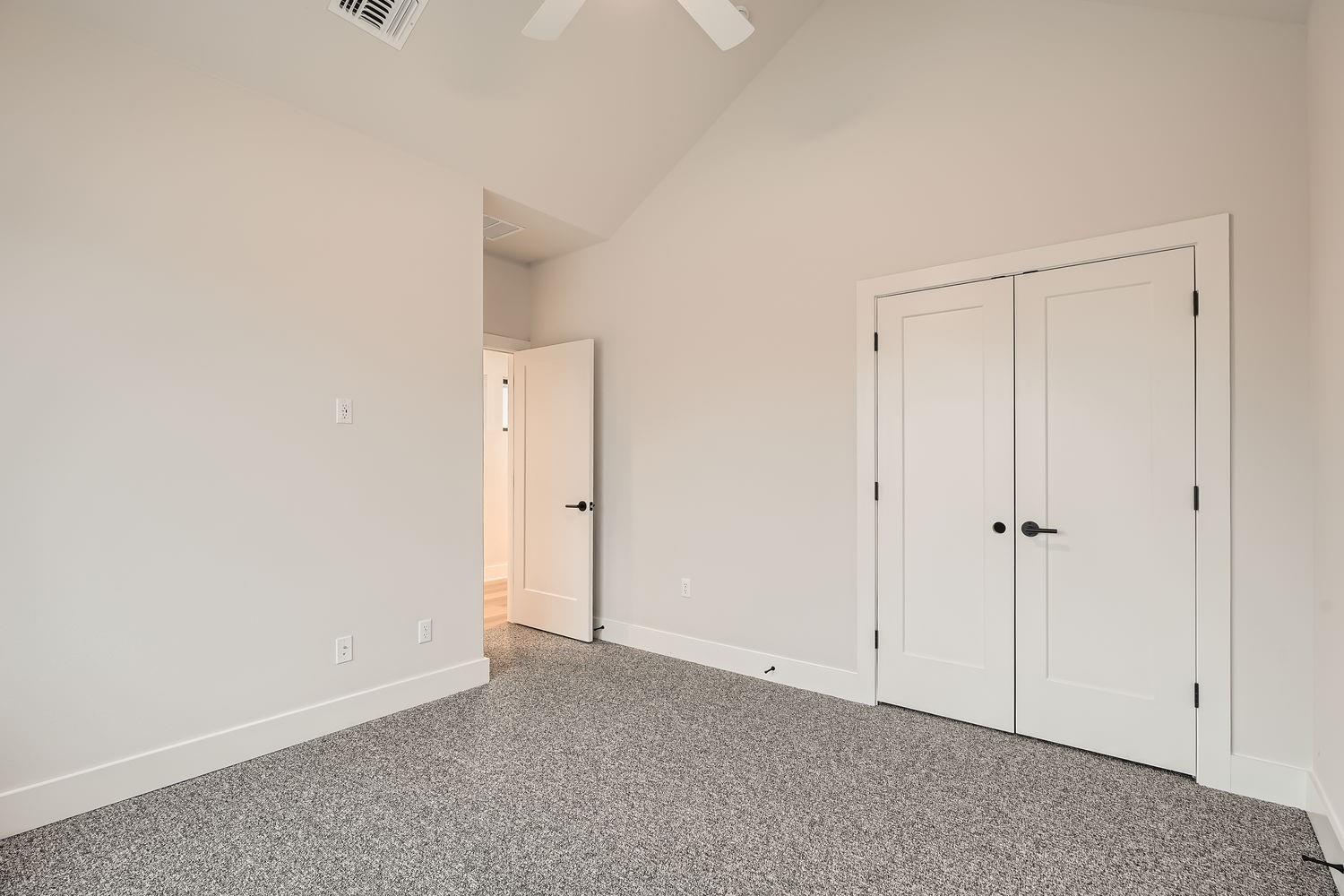Home photo 19