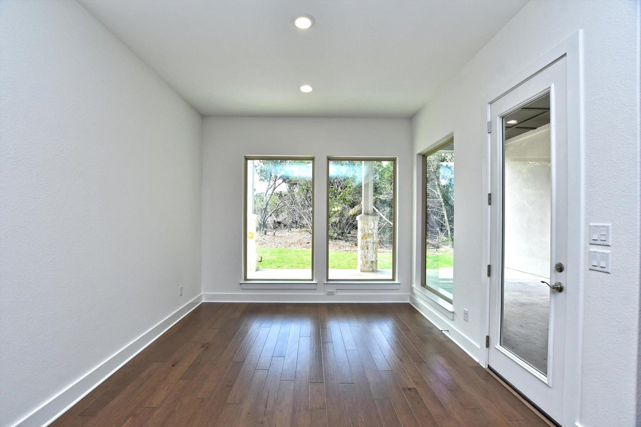 Home photo 12