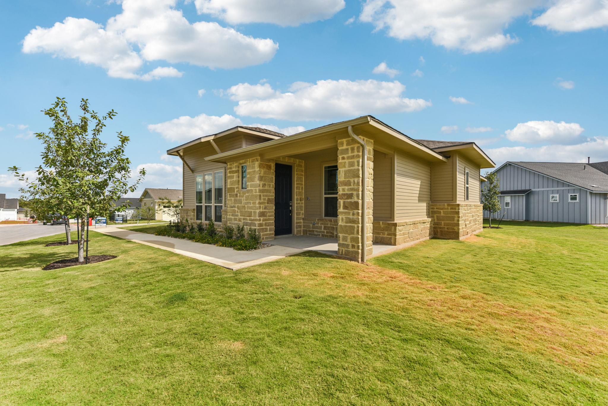 133  Antoinette Way  #101 in San Marcos