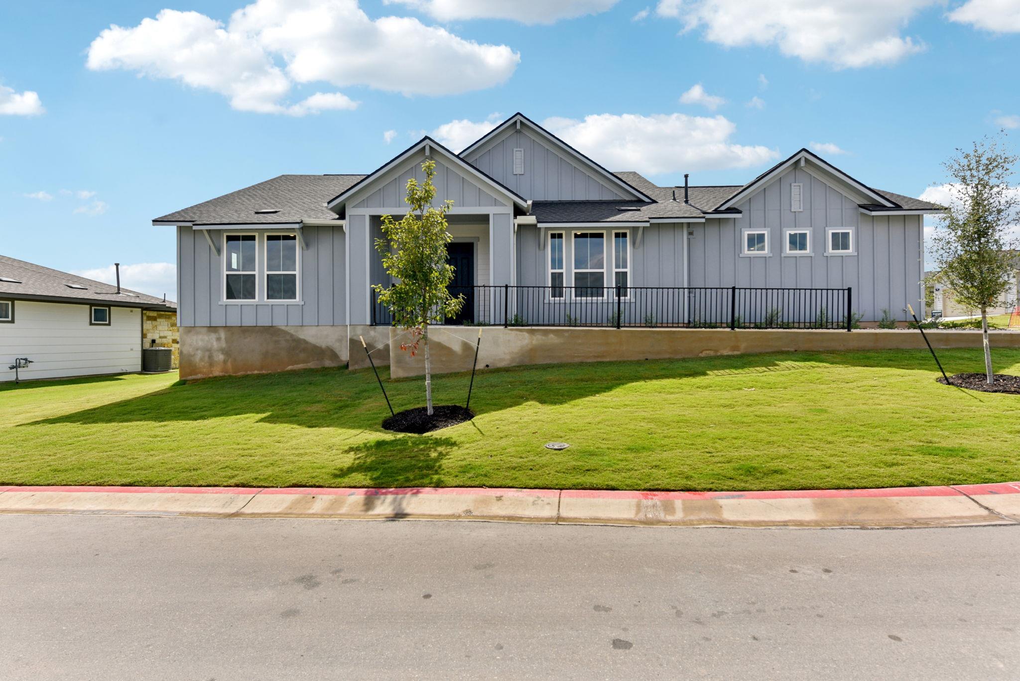 127  Antoinette Way in San Marcos