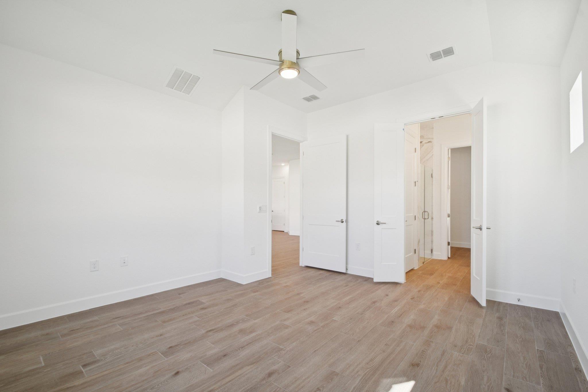 Home photo 12
