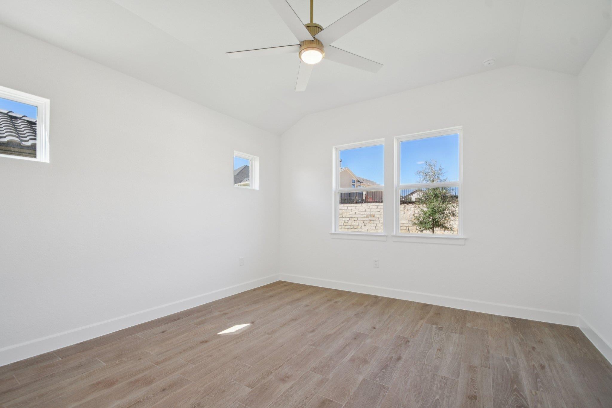 Home photo 13