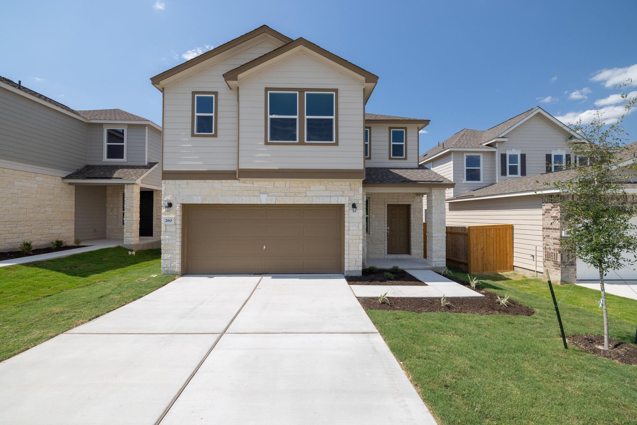 260  Feathers St in Jarrell