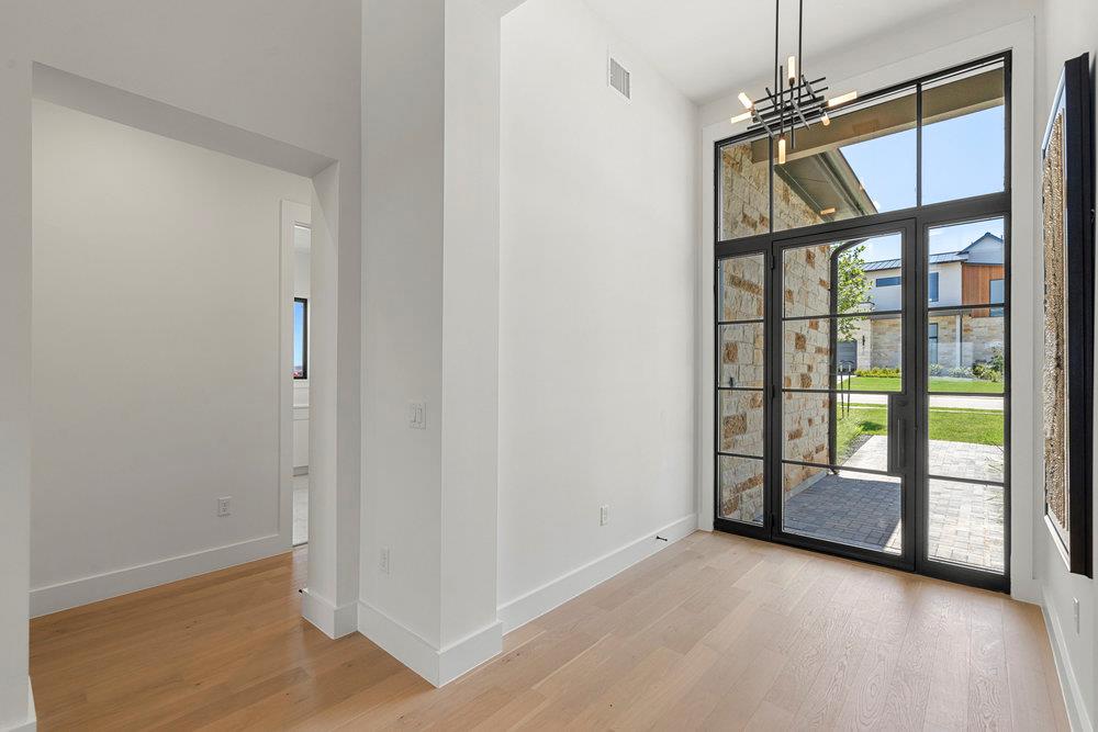 Home photo 4