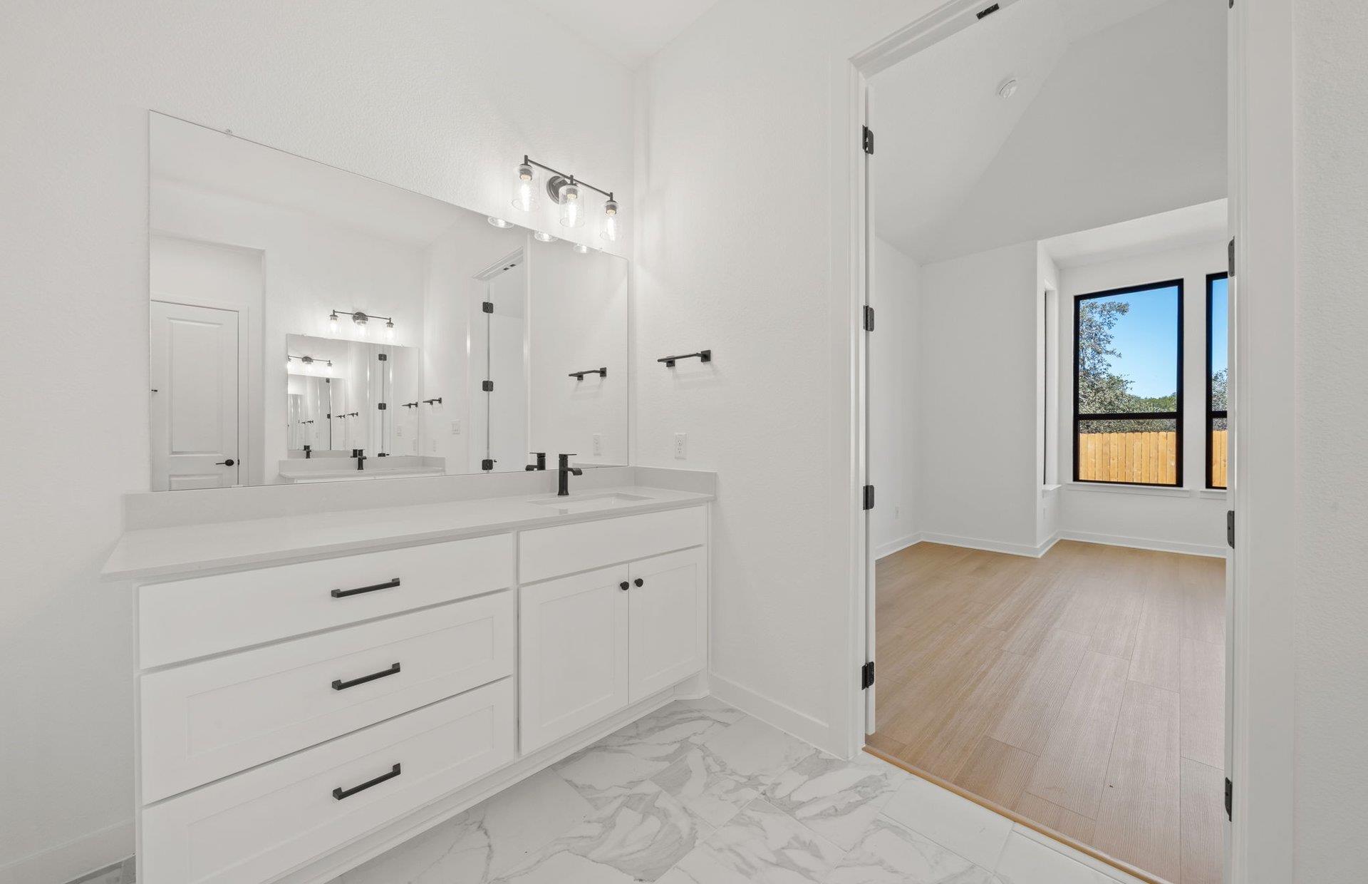 Home photo 19