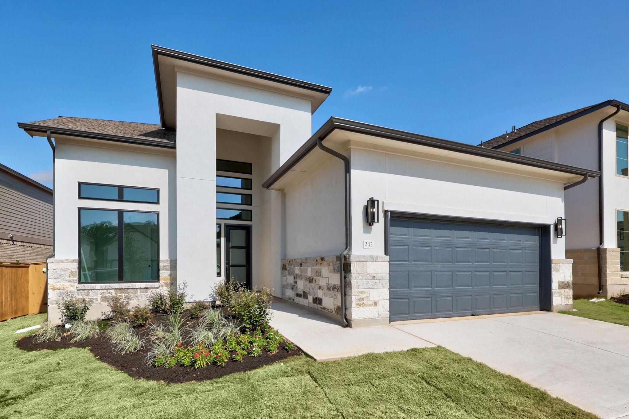 242  Coleto Trl in Bastrop