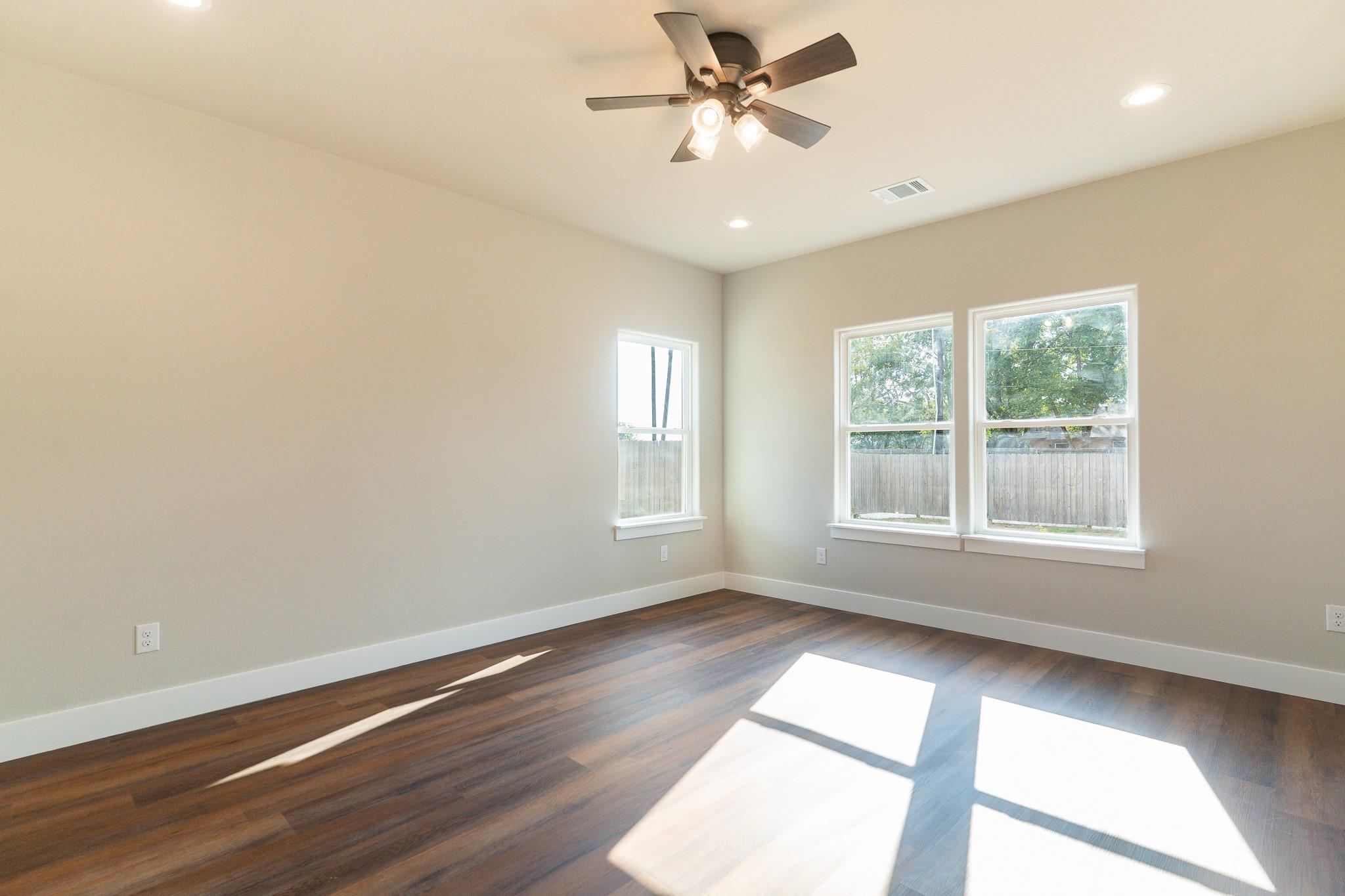 Home photo 12