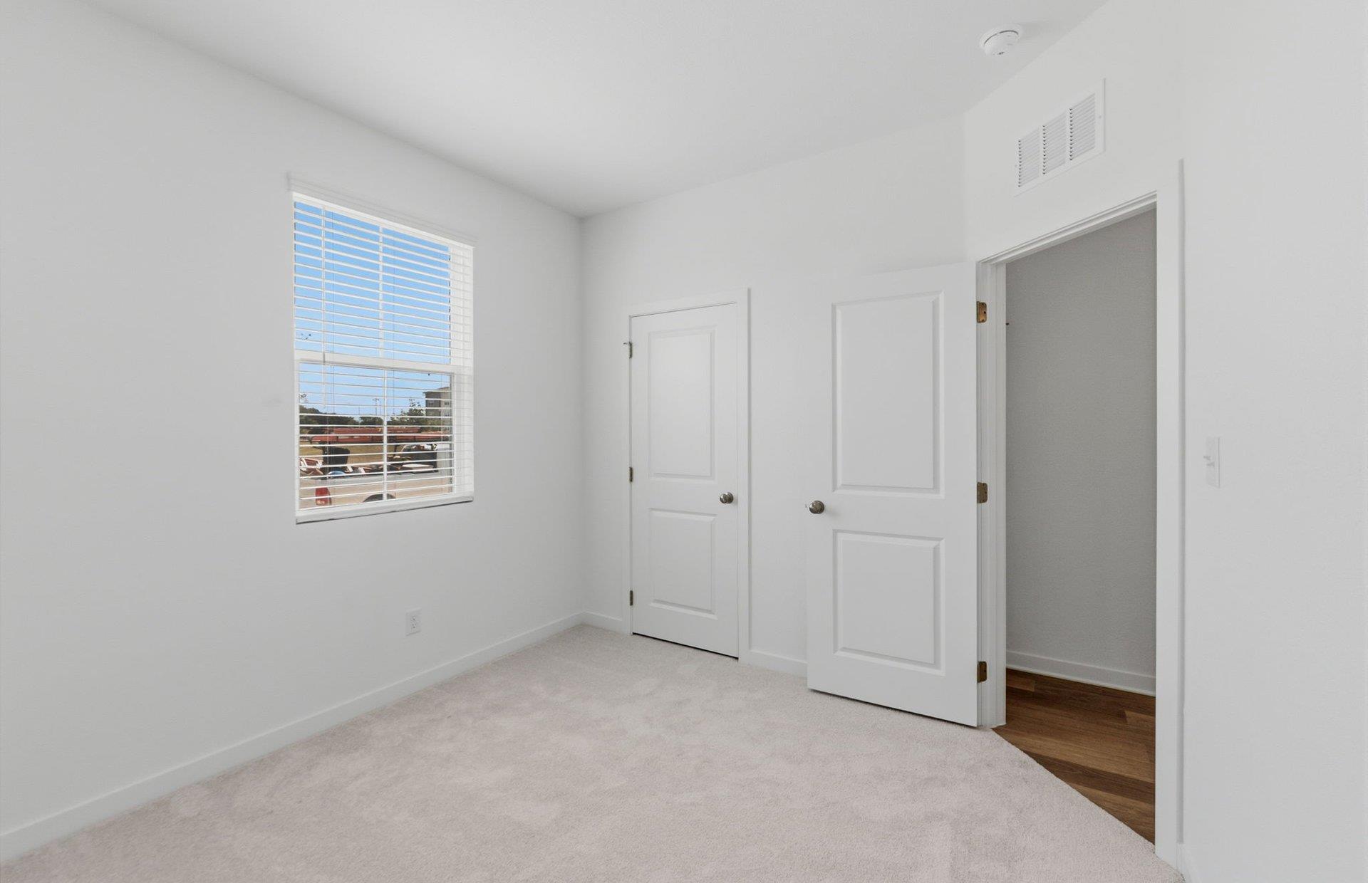 Home photo 14