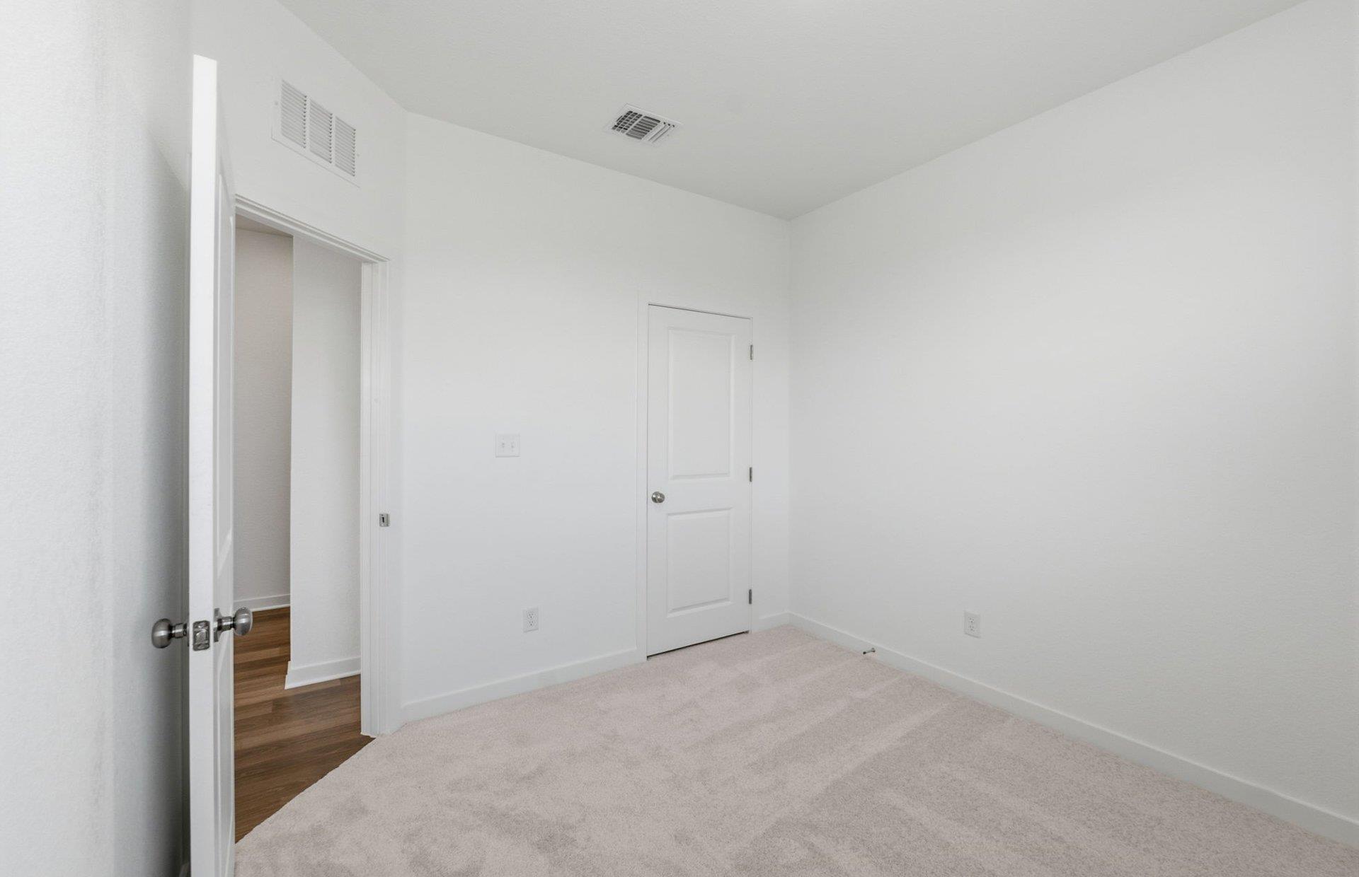 Home photo 17