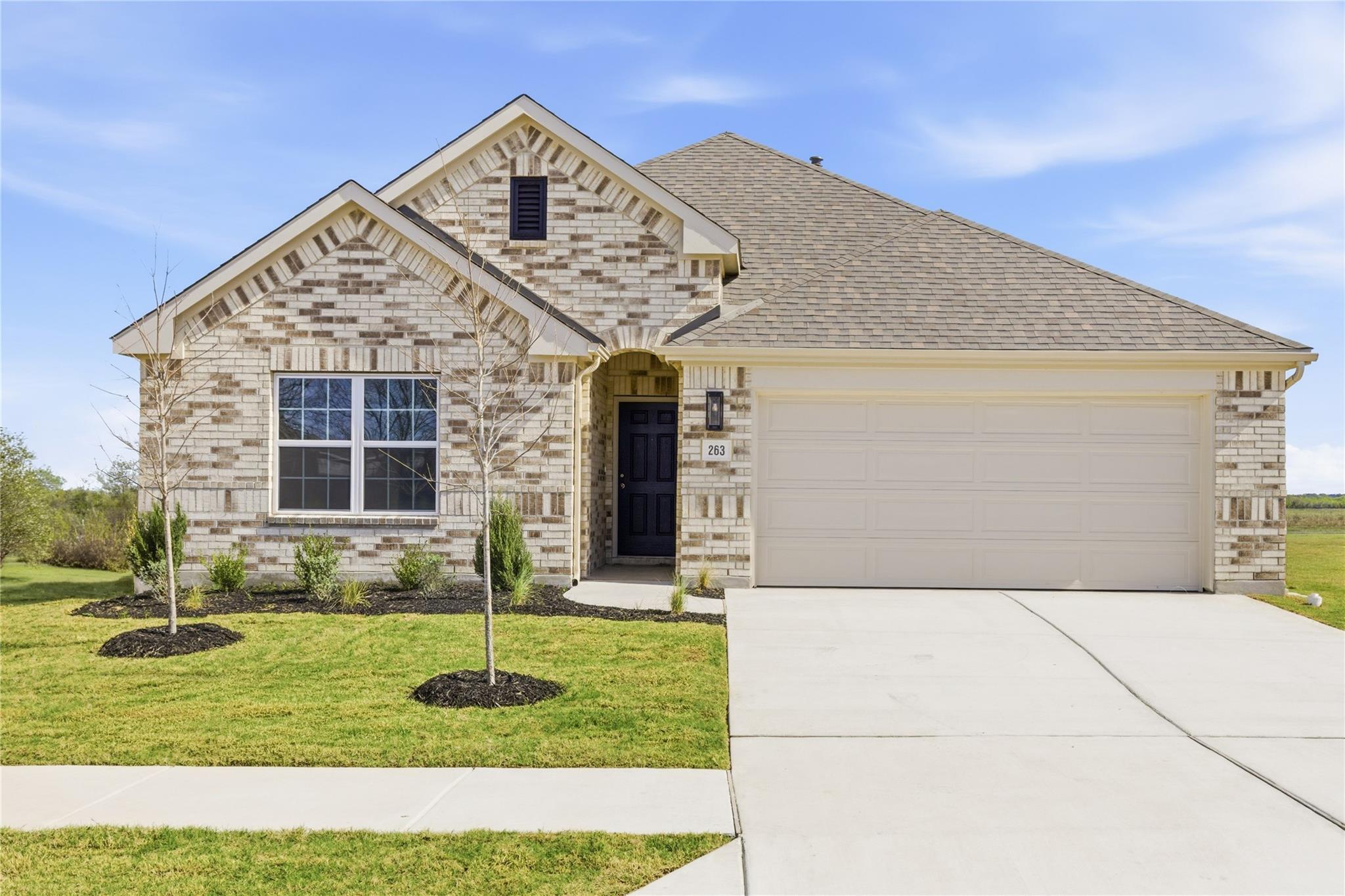 263  Oriole St in Kyle