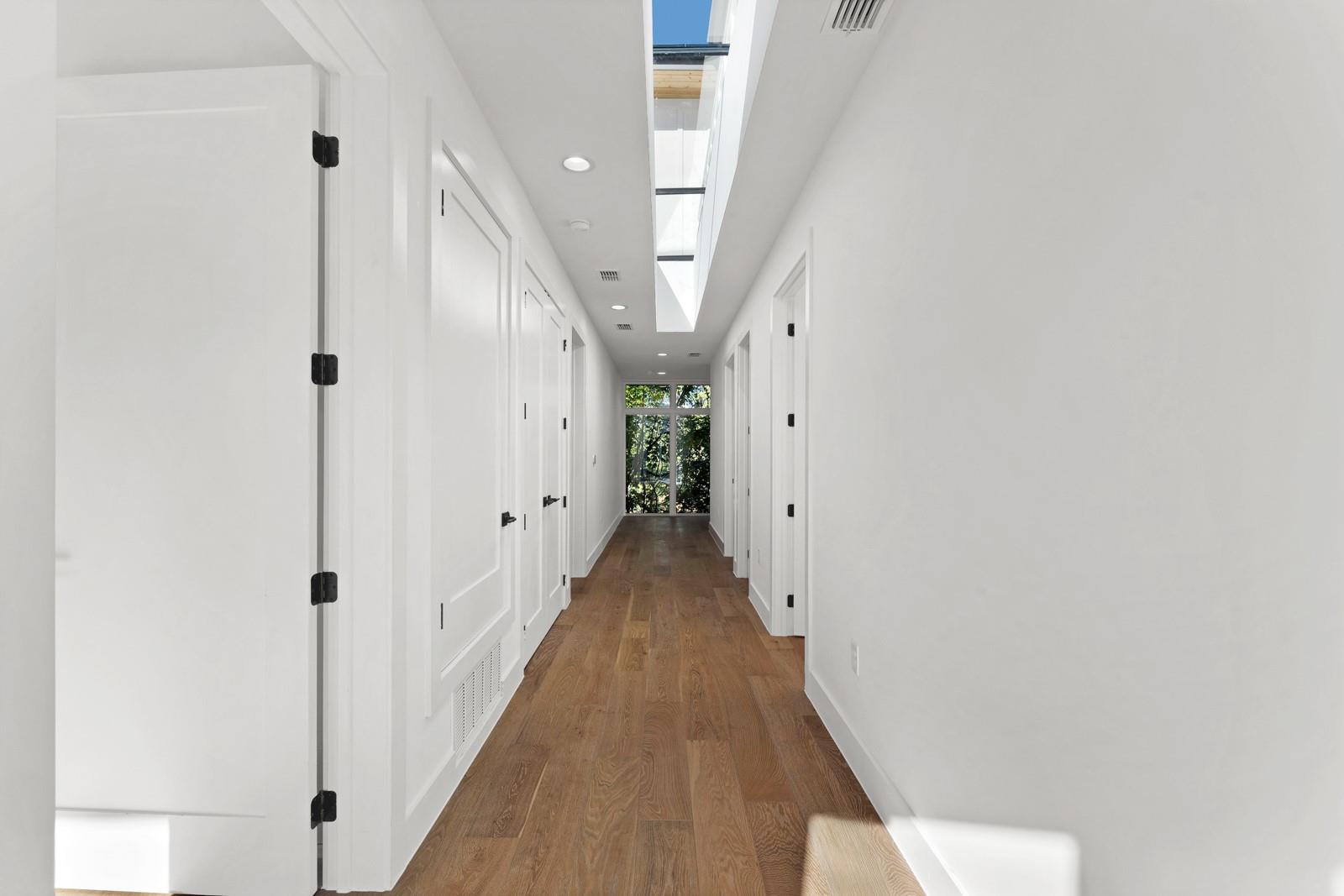 Home photo 17