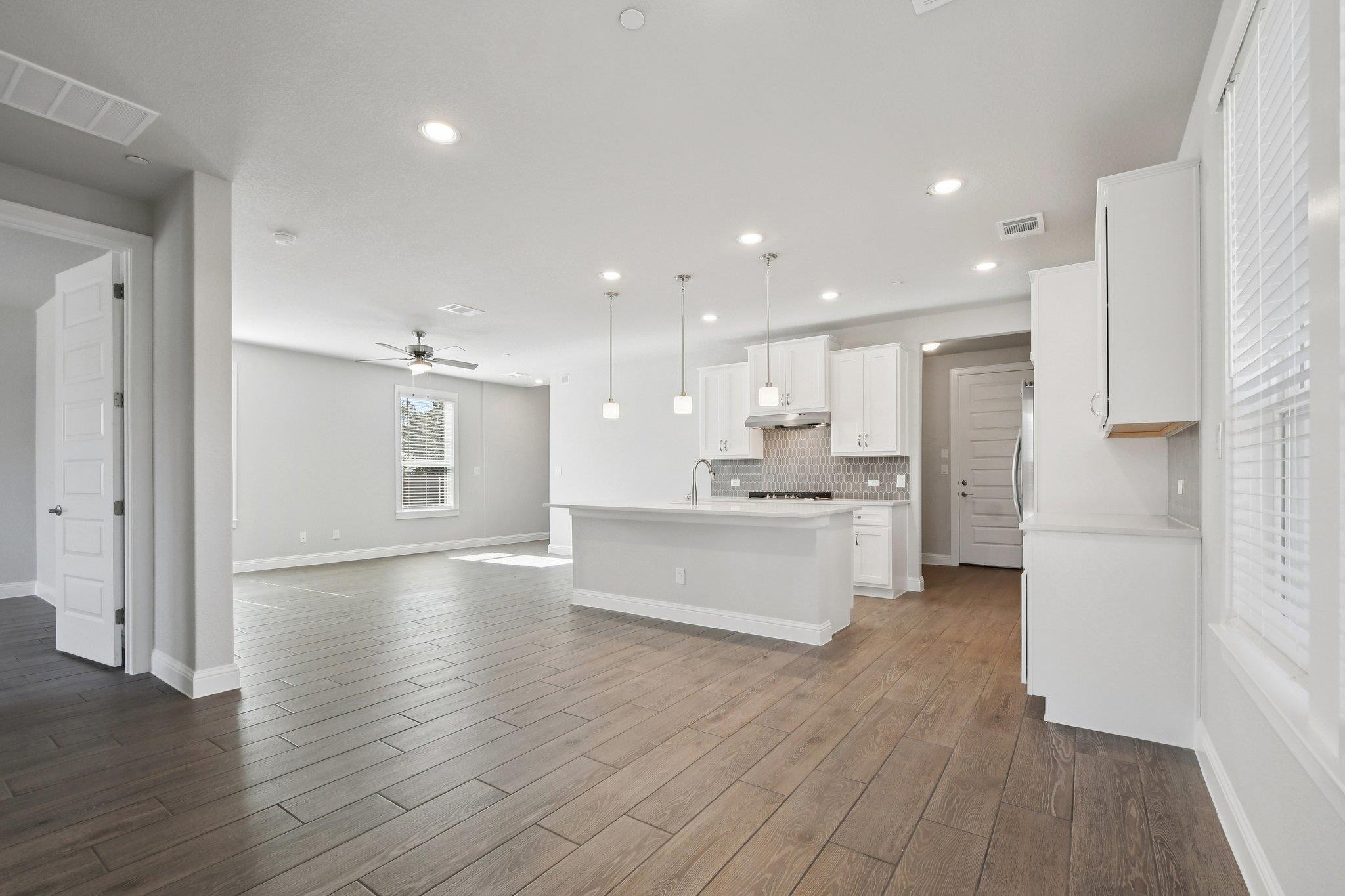 Home photo 17