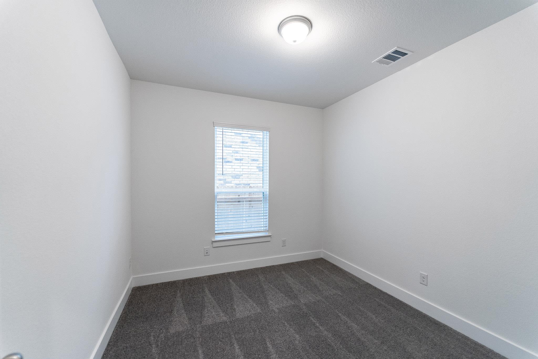 Home photo 17