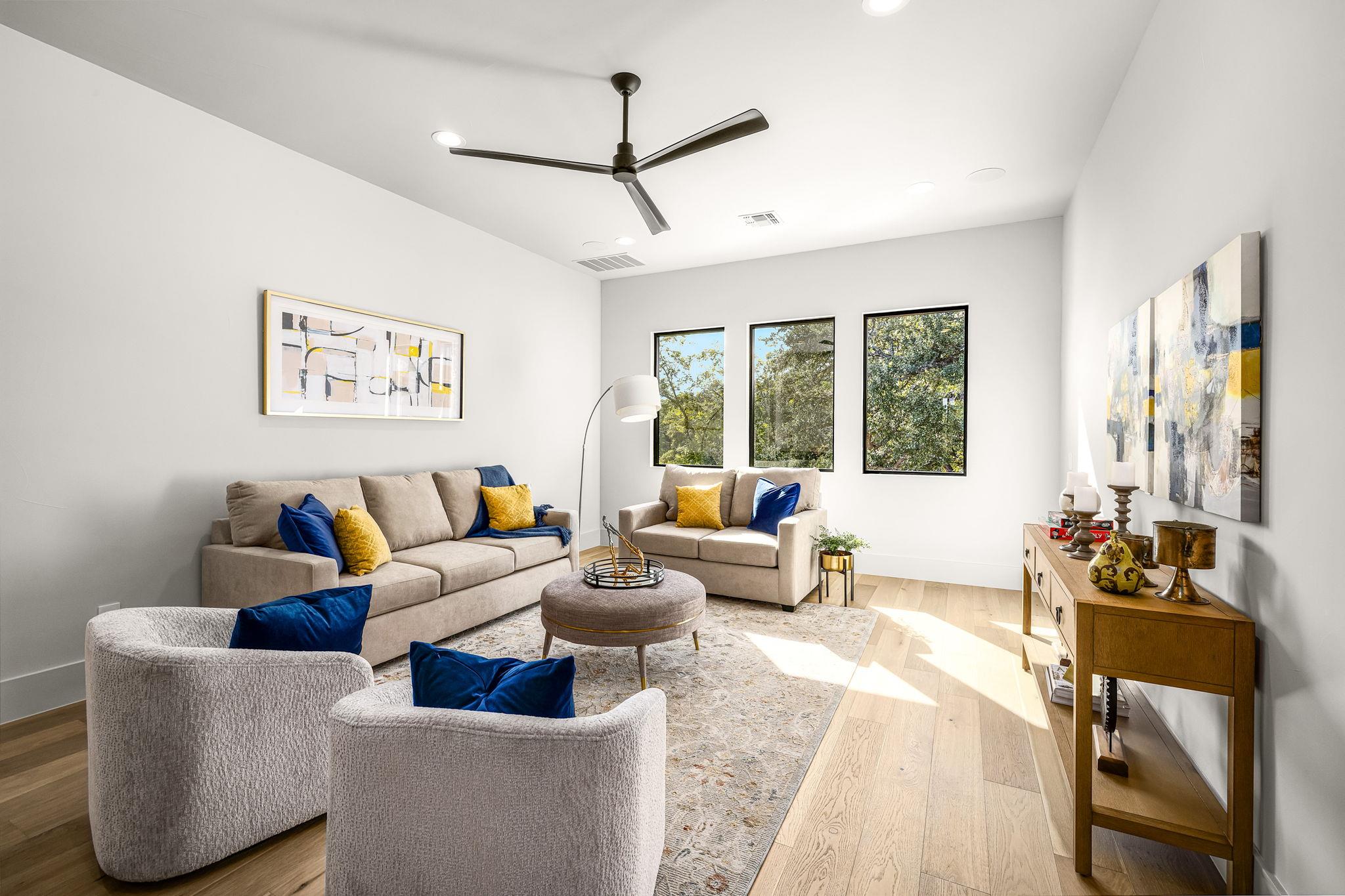 Home photo 22