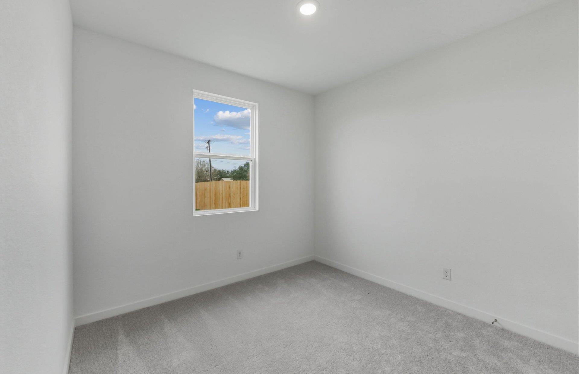 Home photo 17