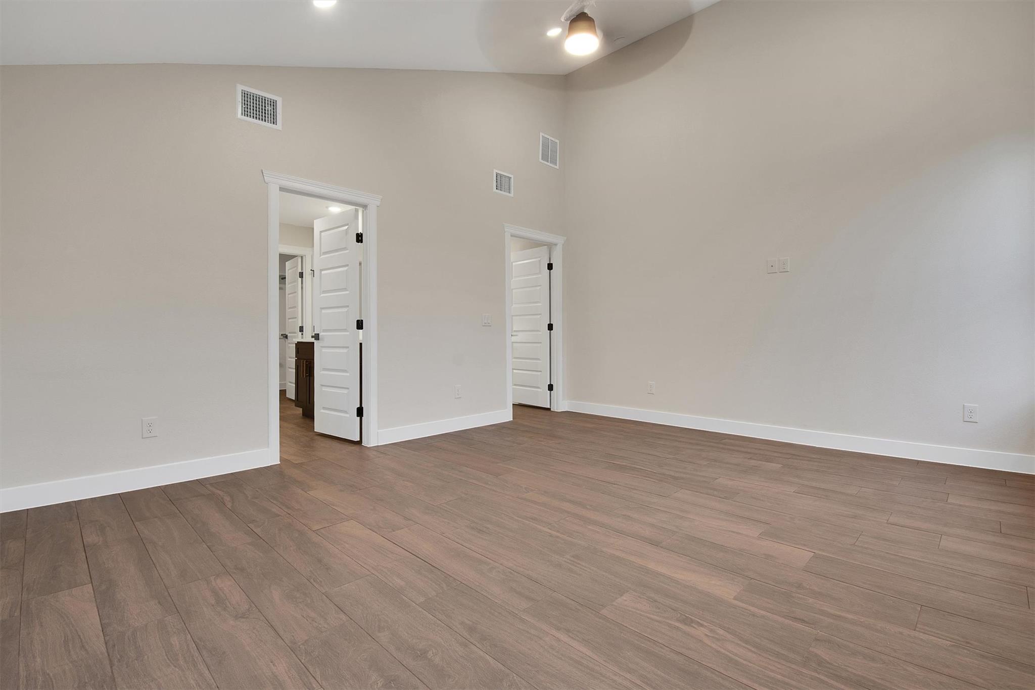 Home photo 14