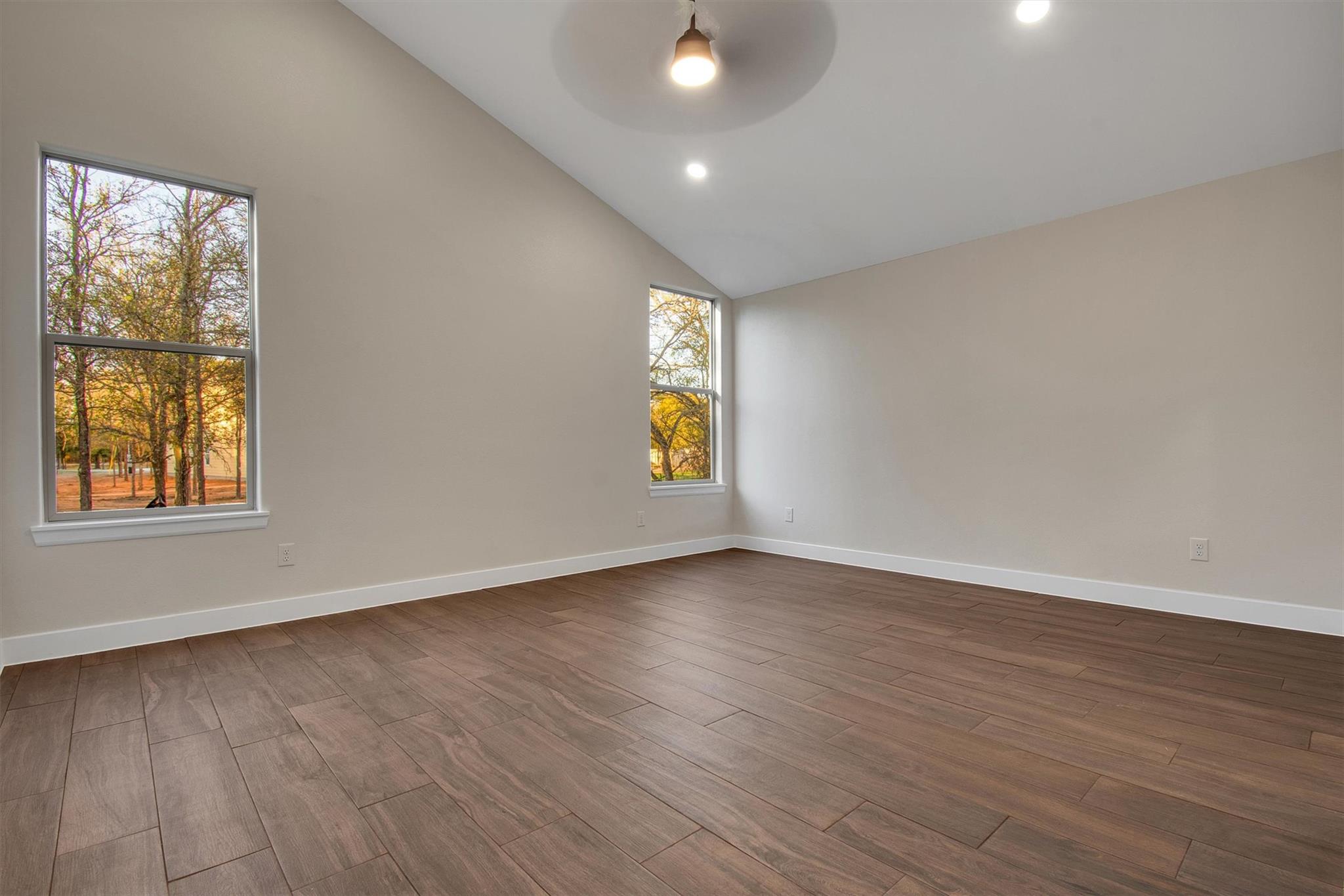 Home photo 16