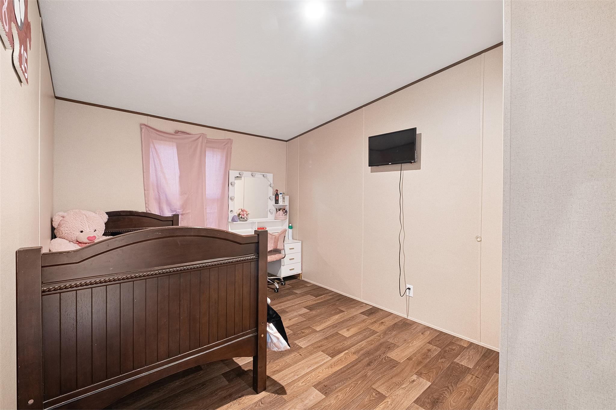 Home photo 14