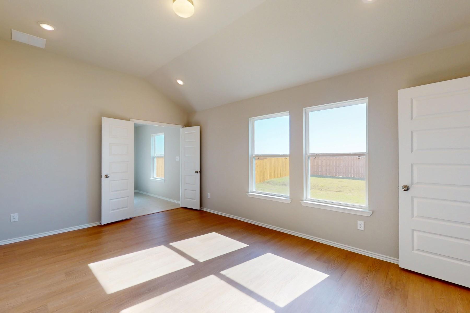 Home photo 17
