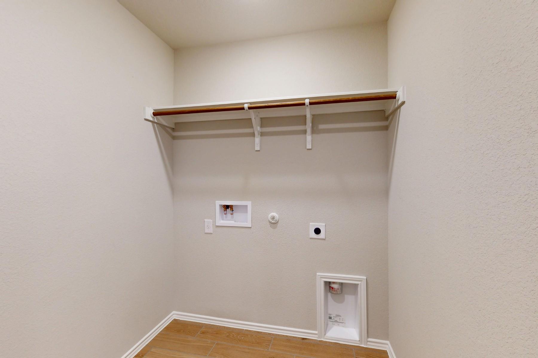 Home photo 24