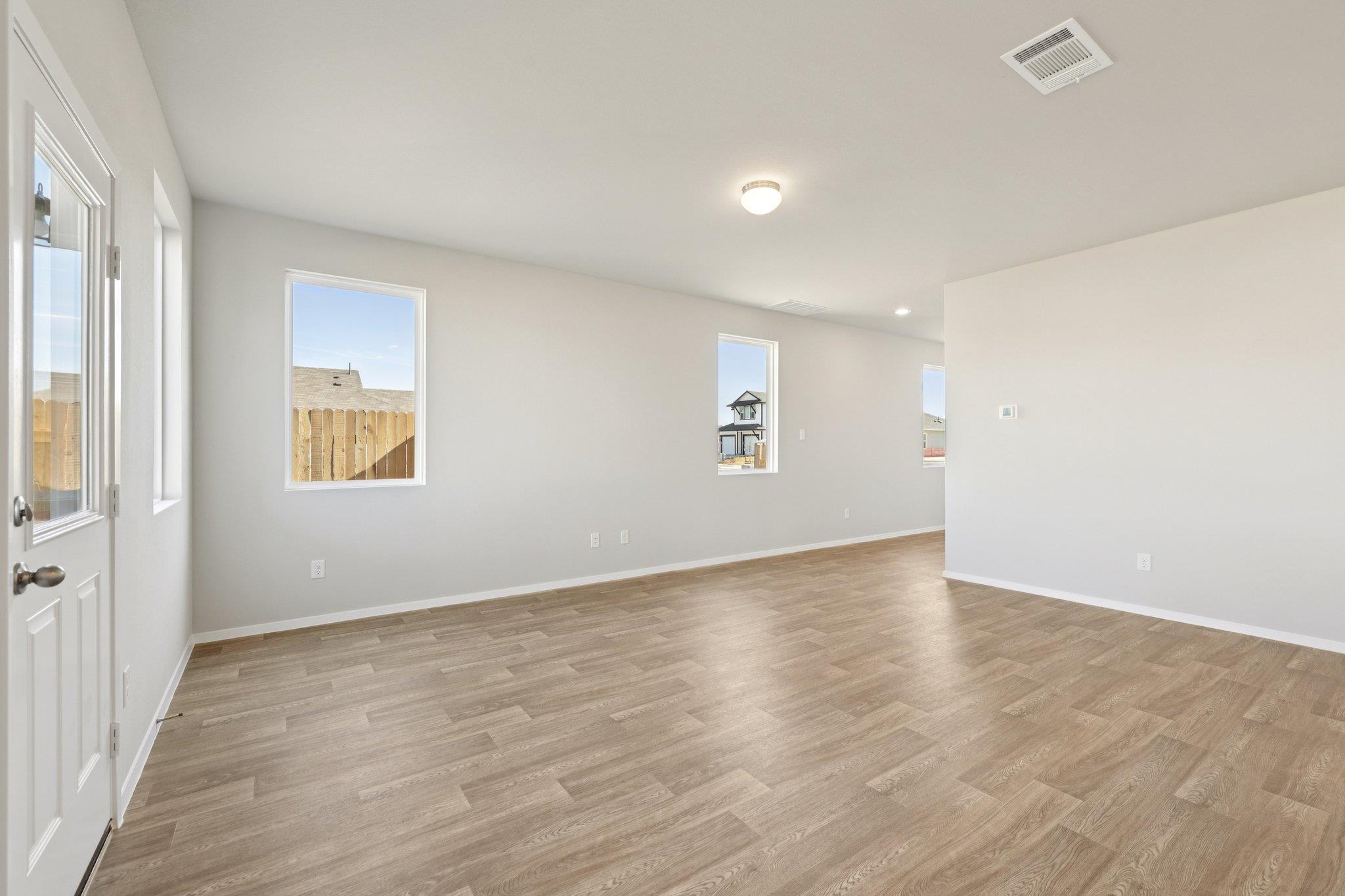 Home photo 14