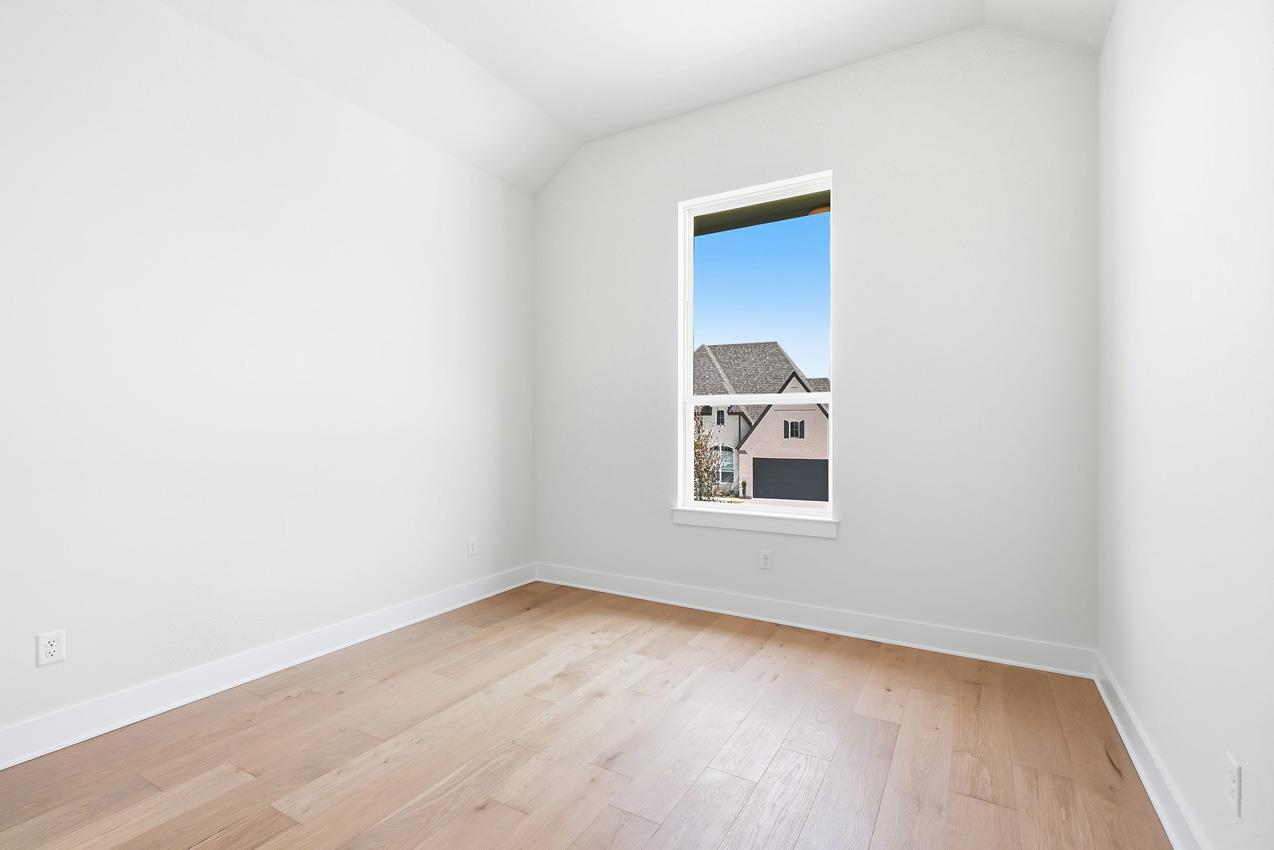 Home photo 17