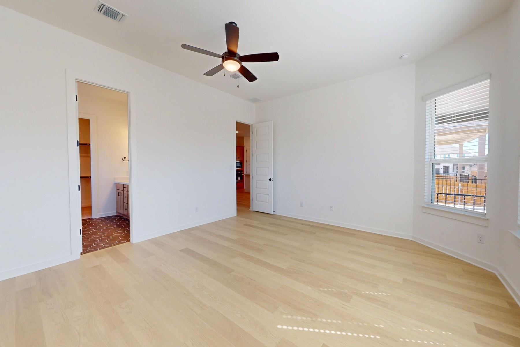Home photo 16