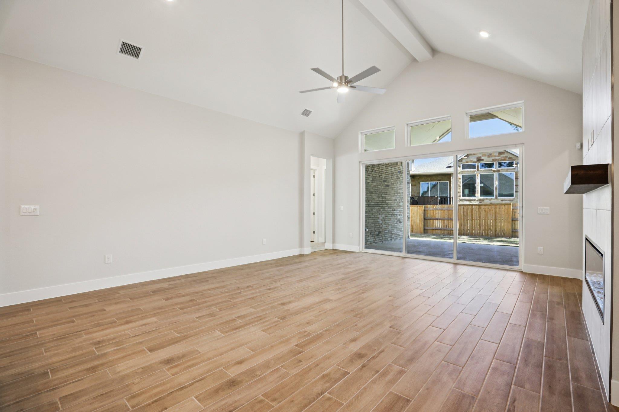 Home photo 4