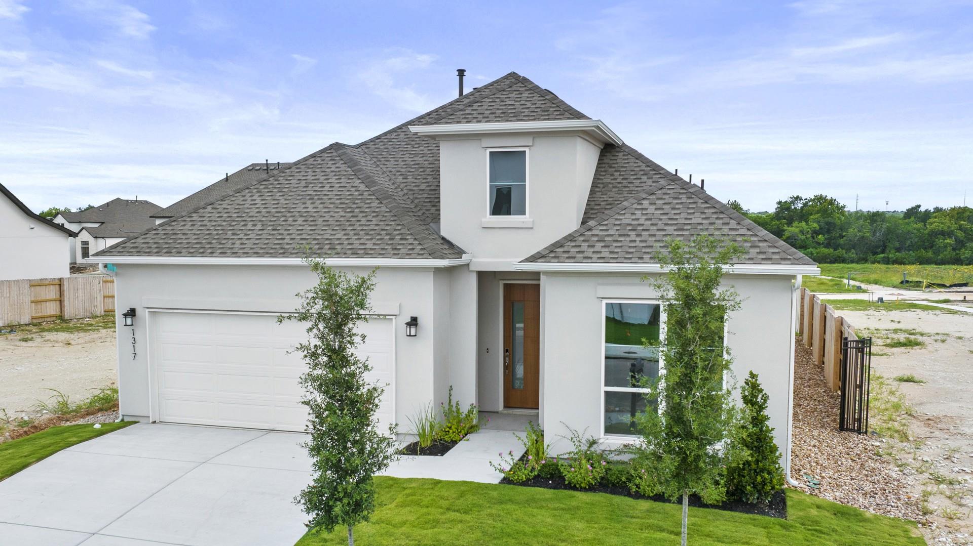 1317  Sweet Violet Dr in Leander