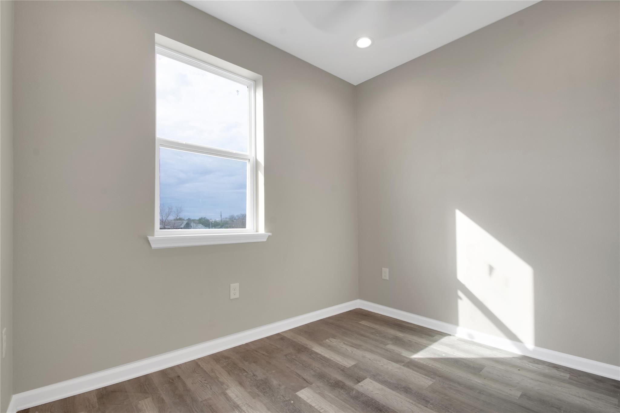 Home photo 17