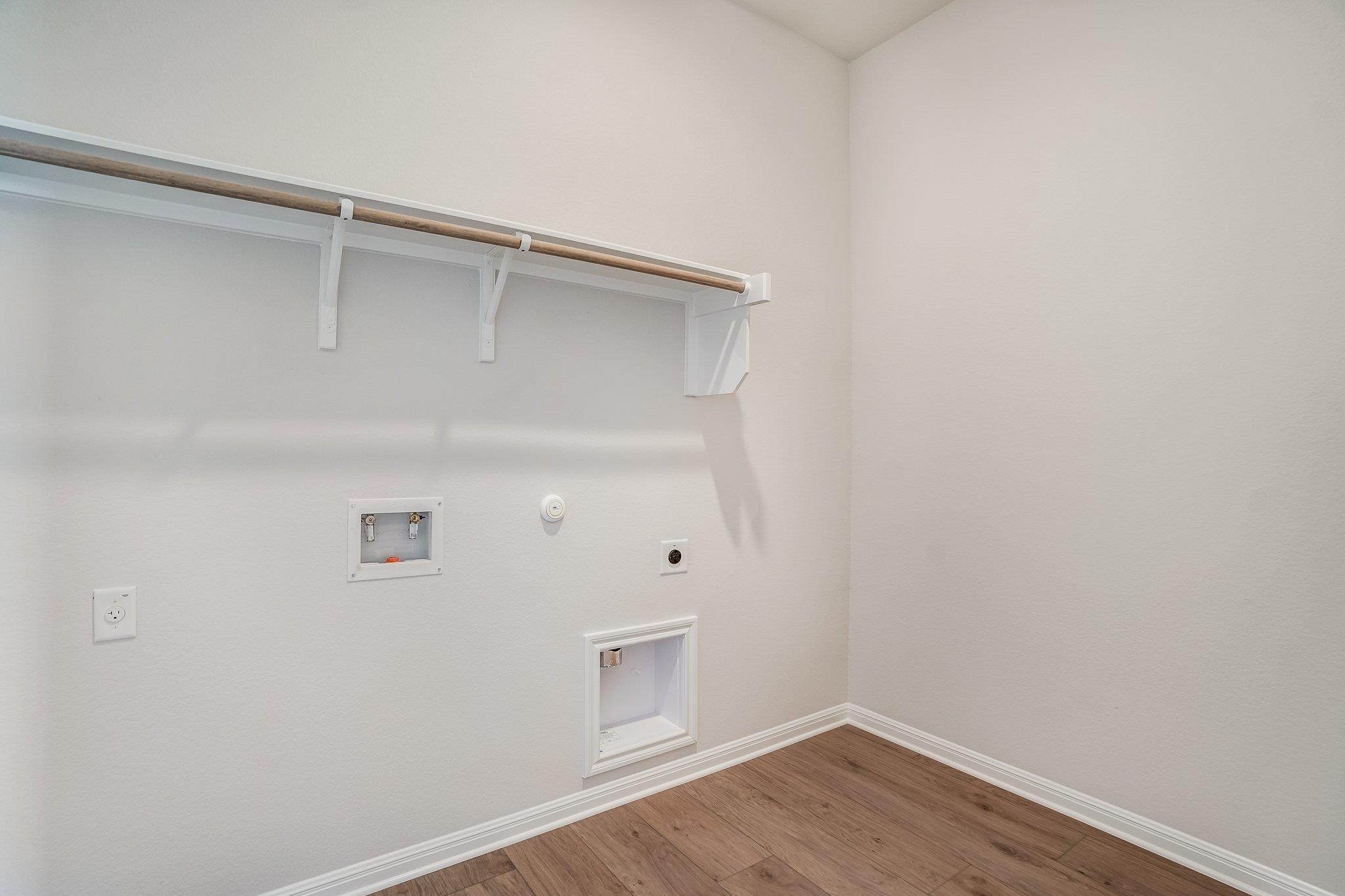Home photo 24