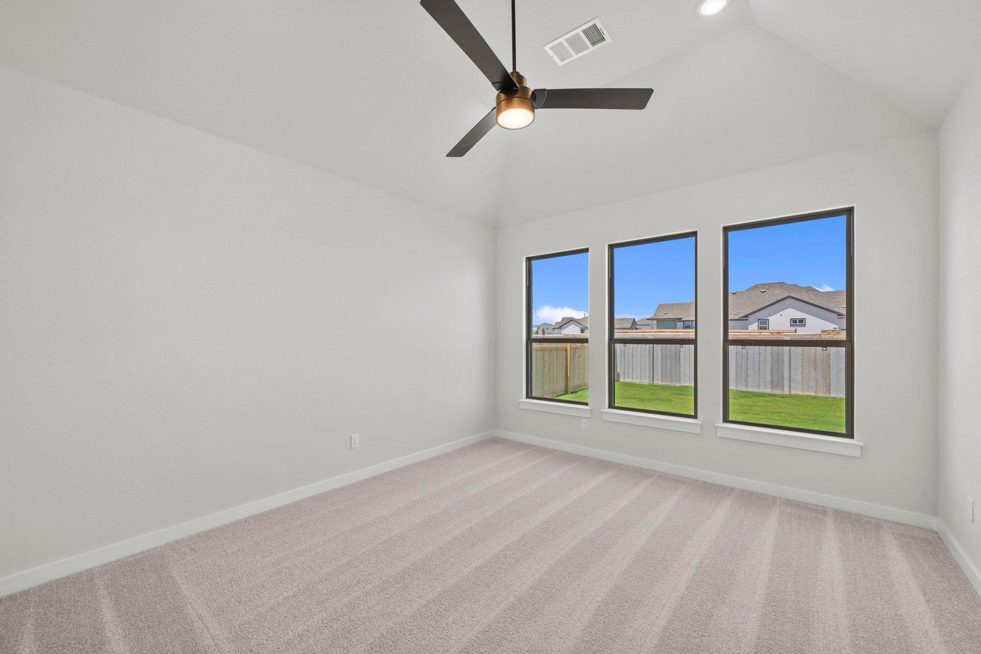 Home photo 18