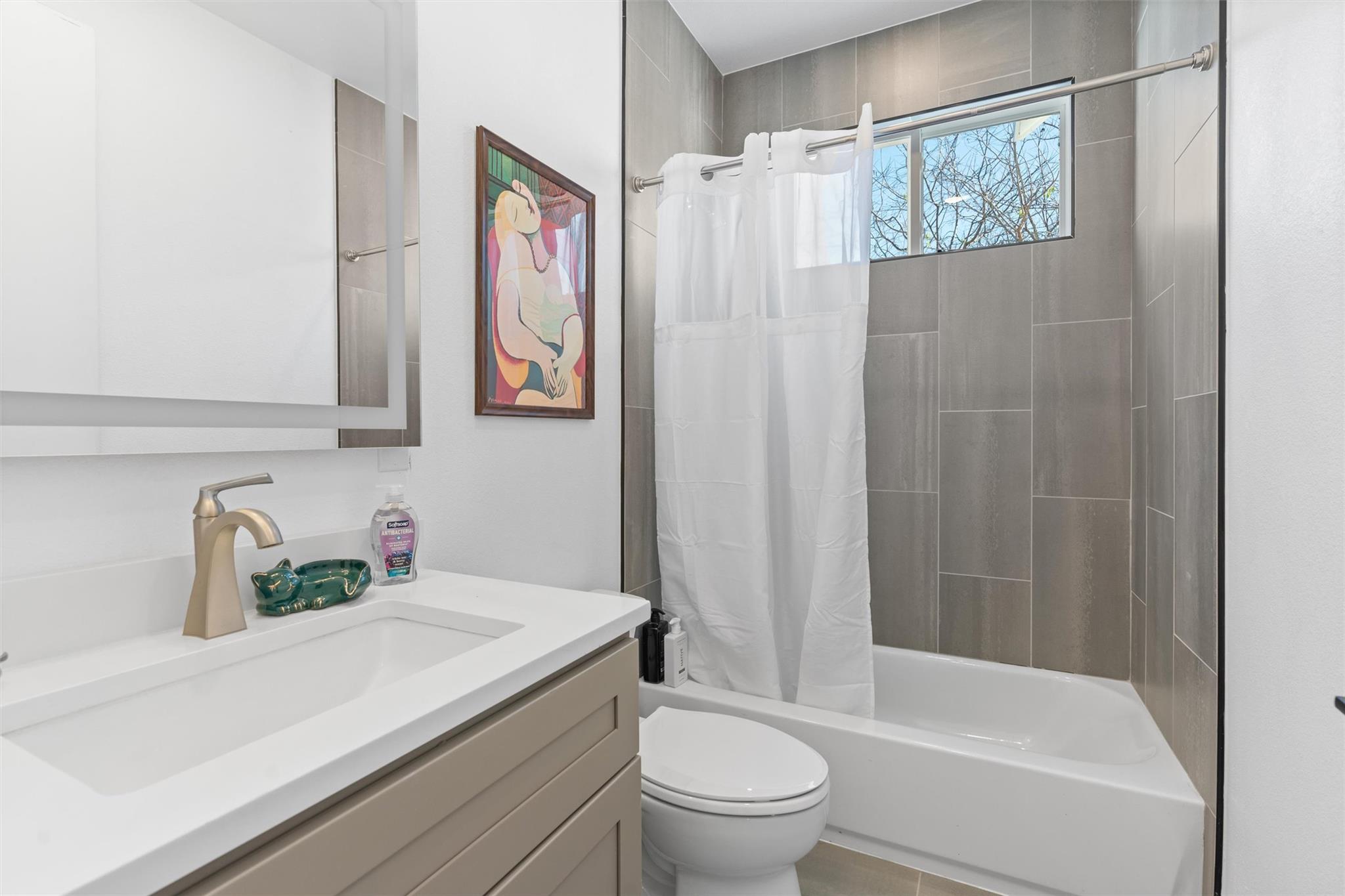 Home photo 19