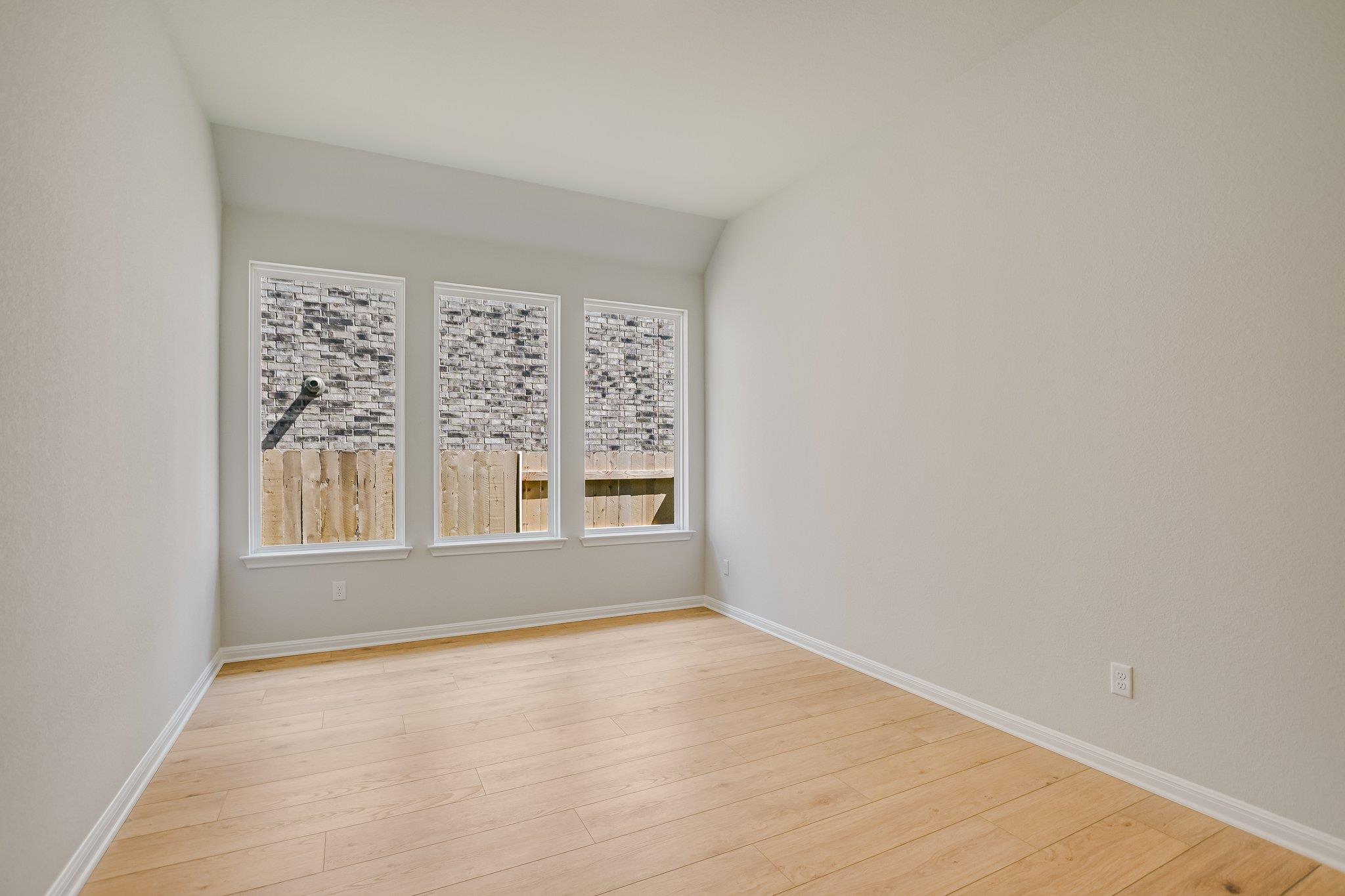 Home photo 4