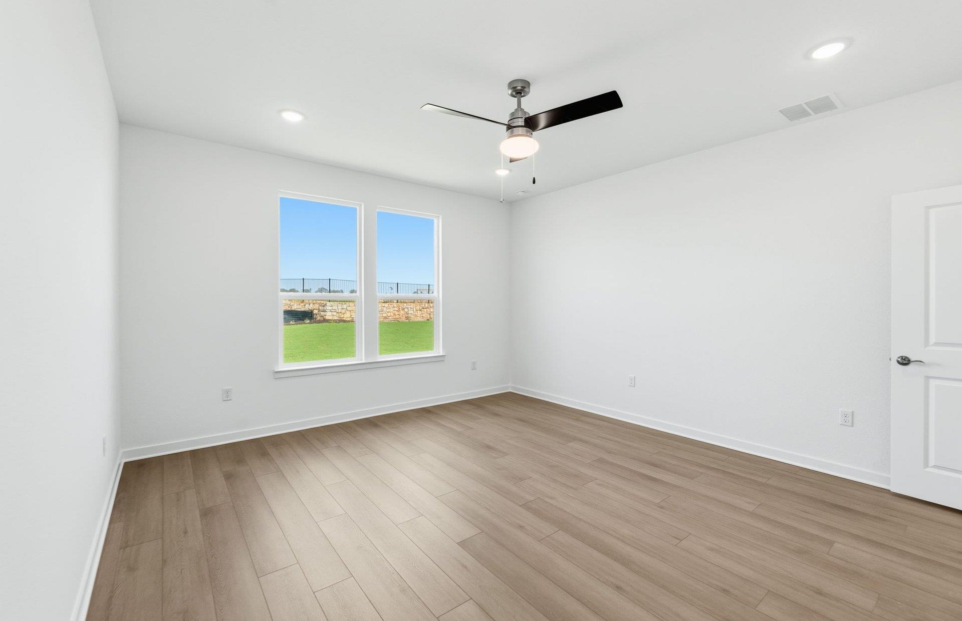 Home photo 17