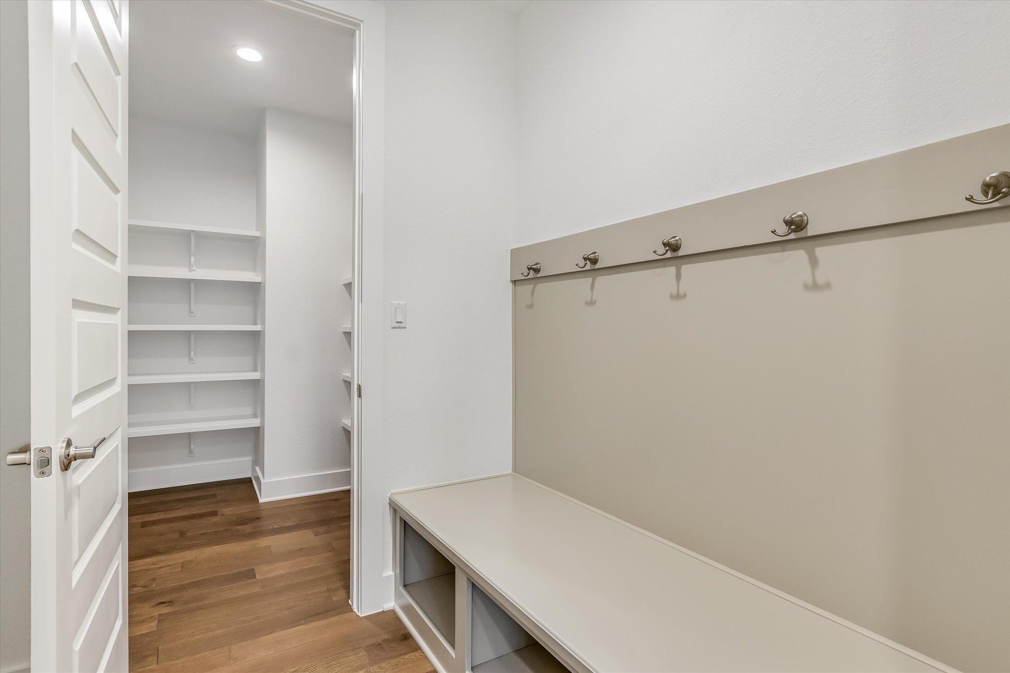 Home photo 14