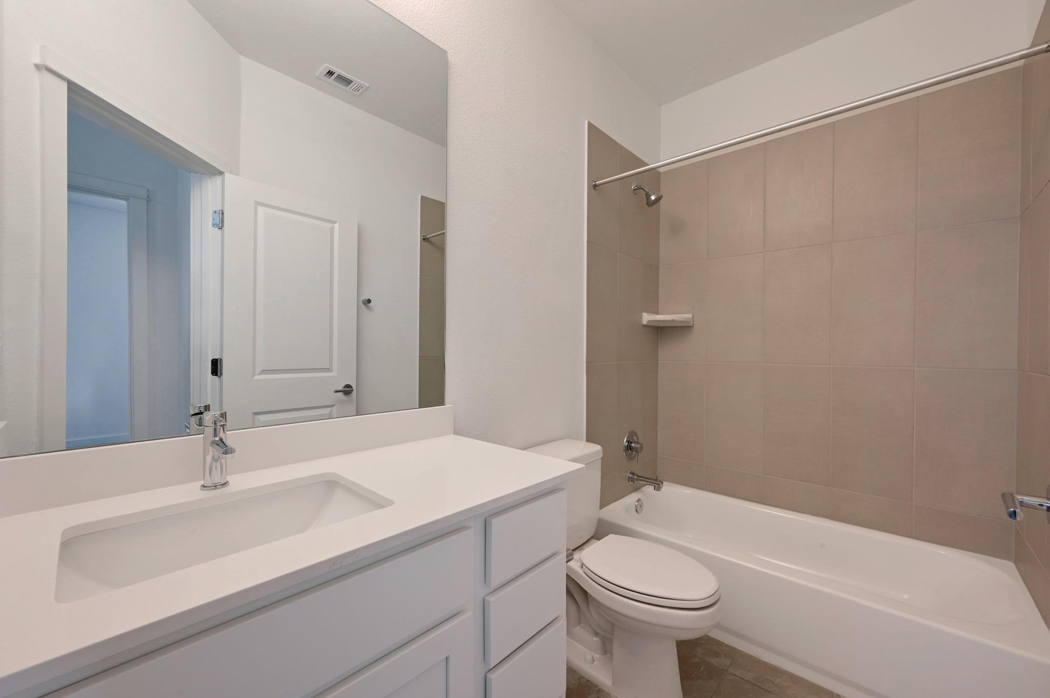 Home photo 17