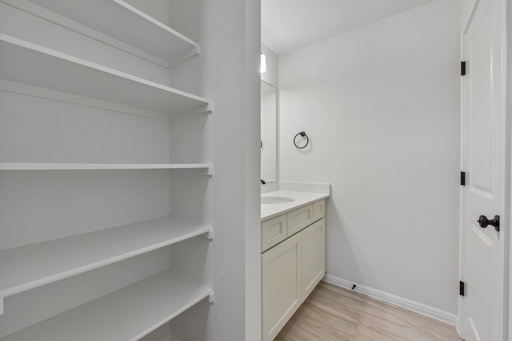 Home photo 22