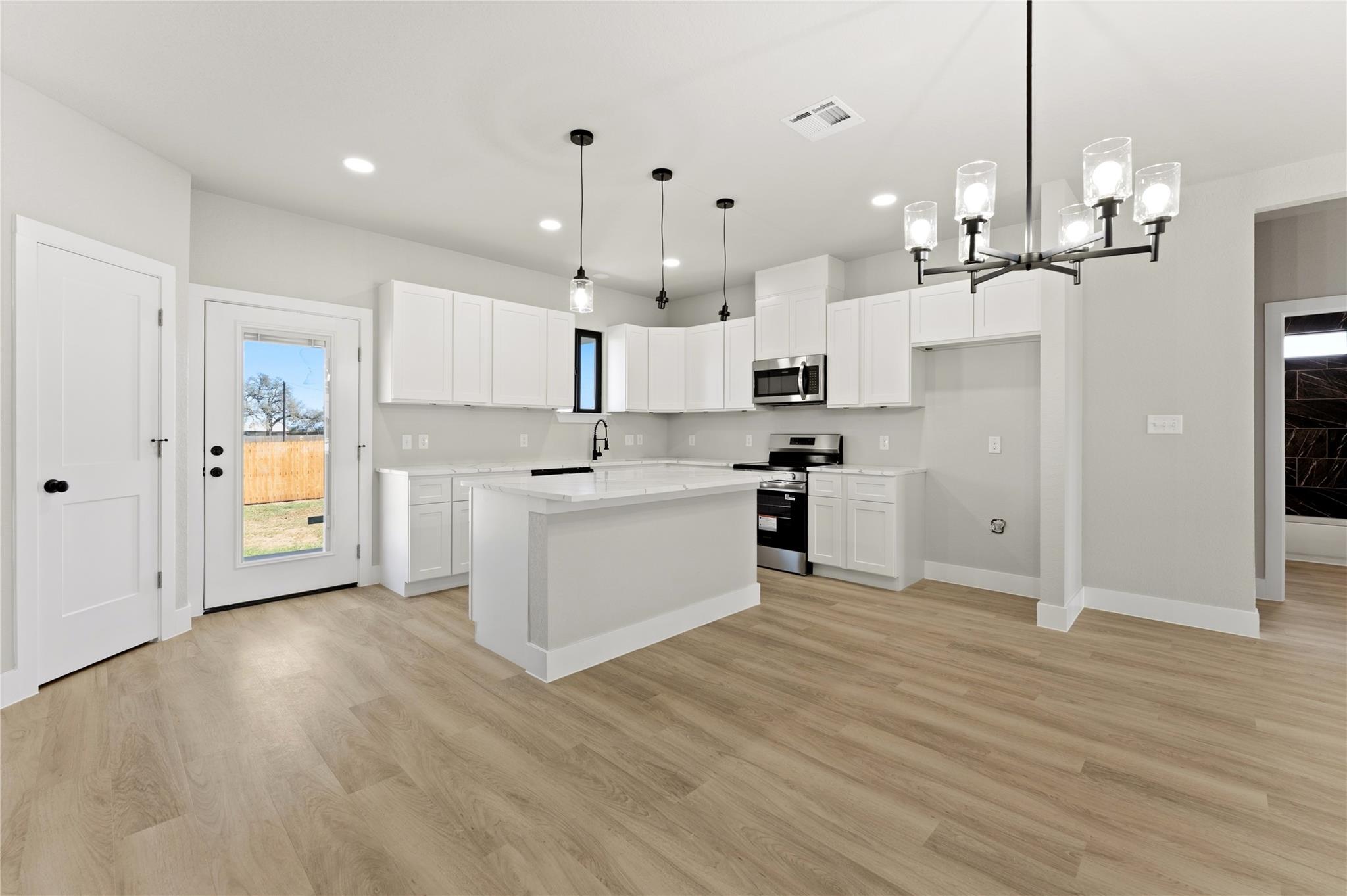 Home photo 4