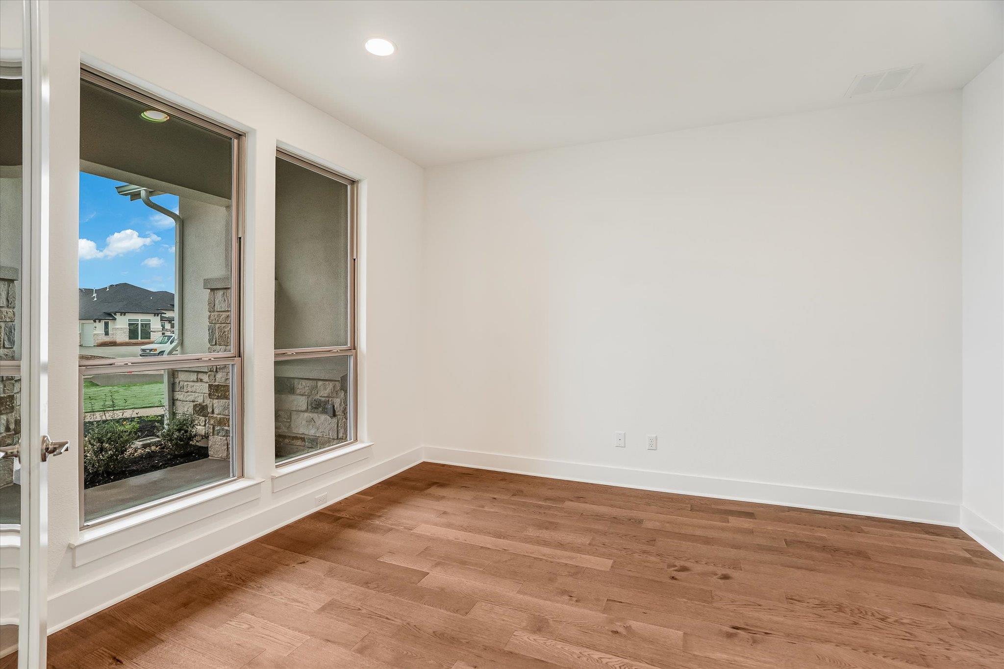Home photo 4