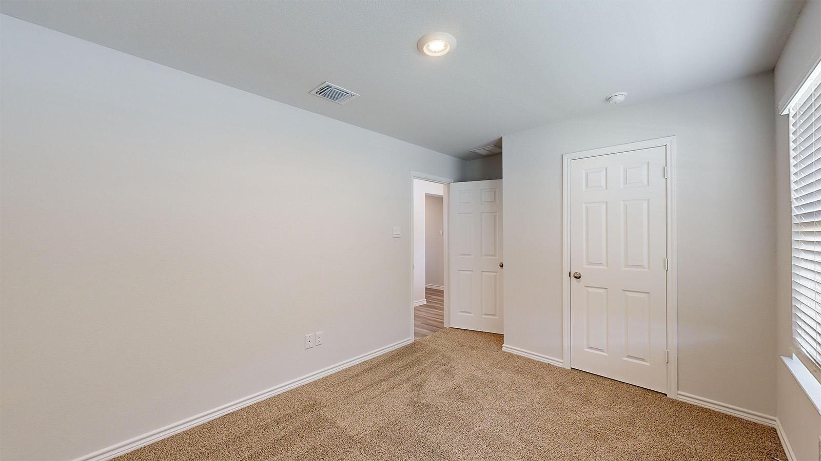 Home photo 17