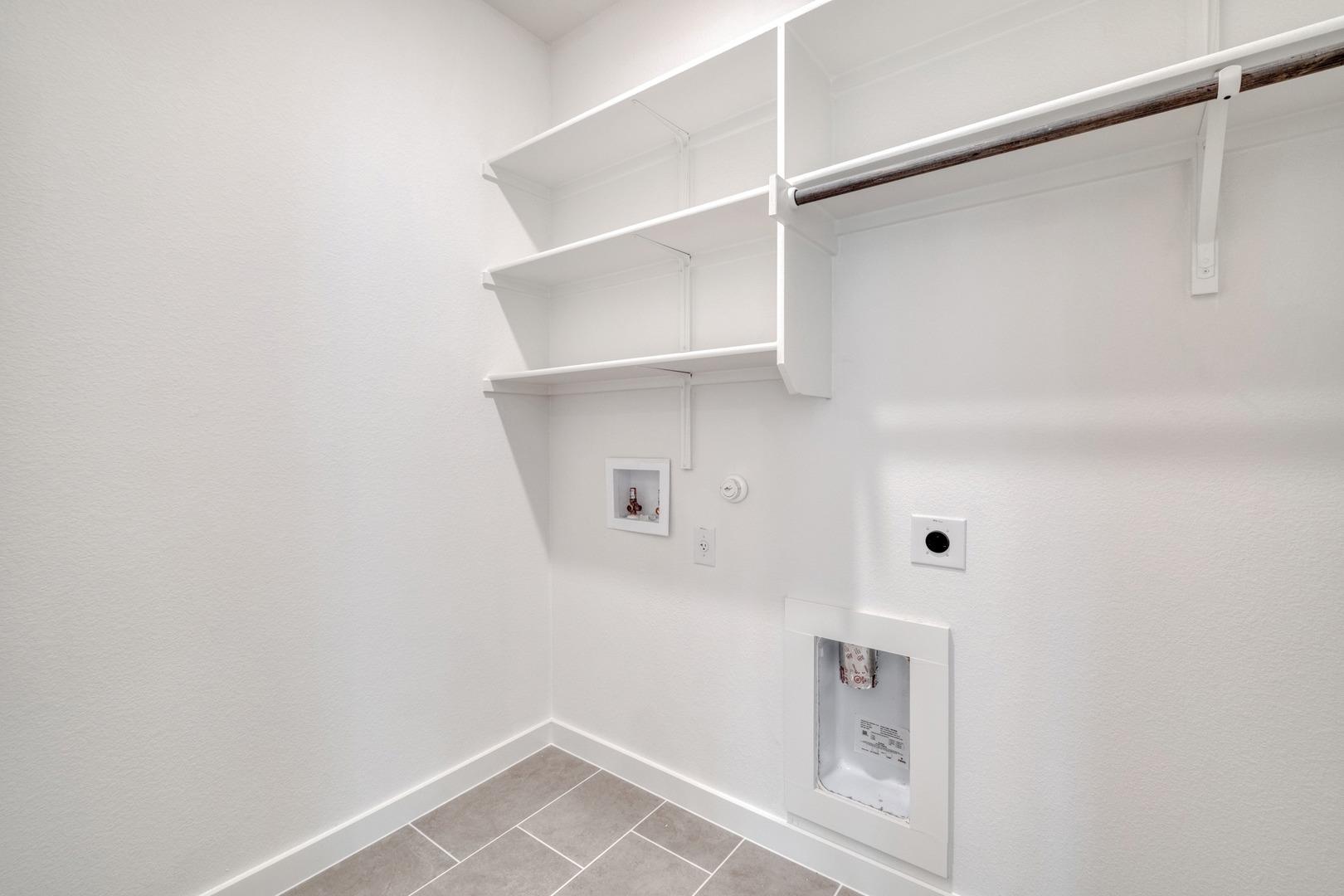 Home photo 24