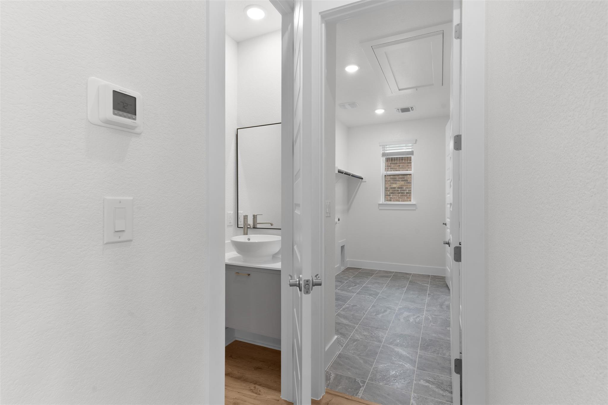 Home photo 17