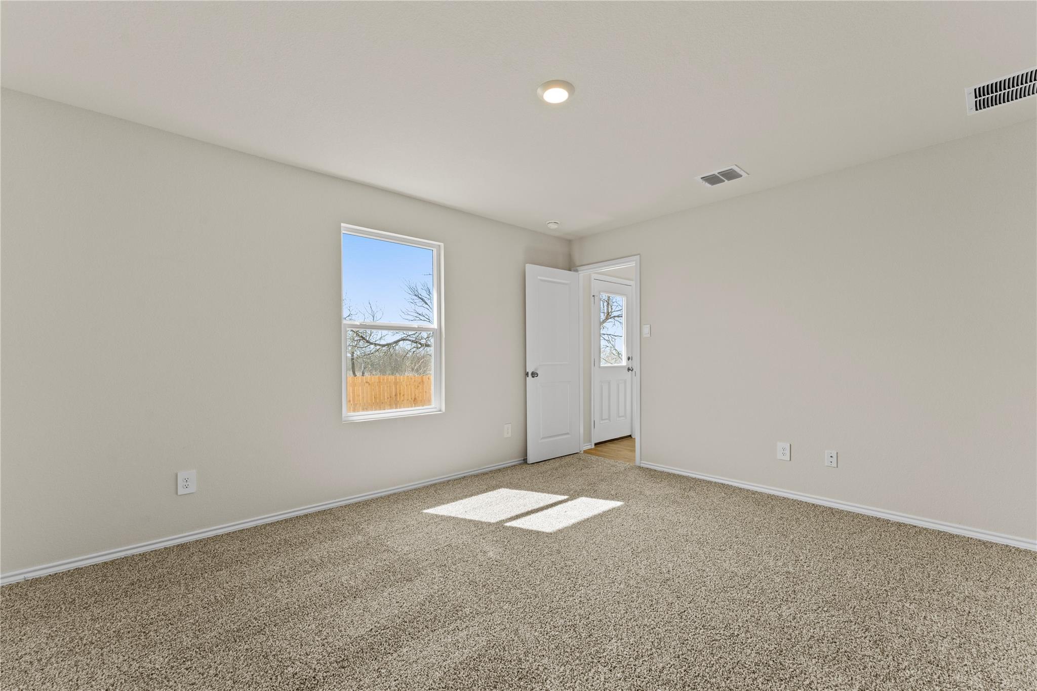 Home photo 12