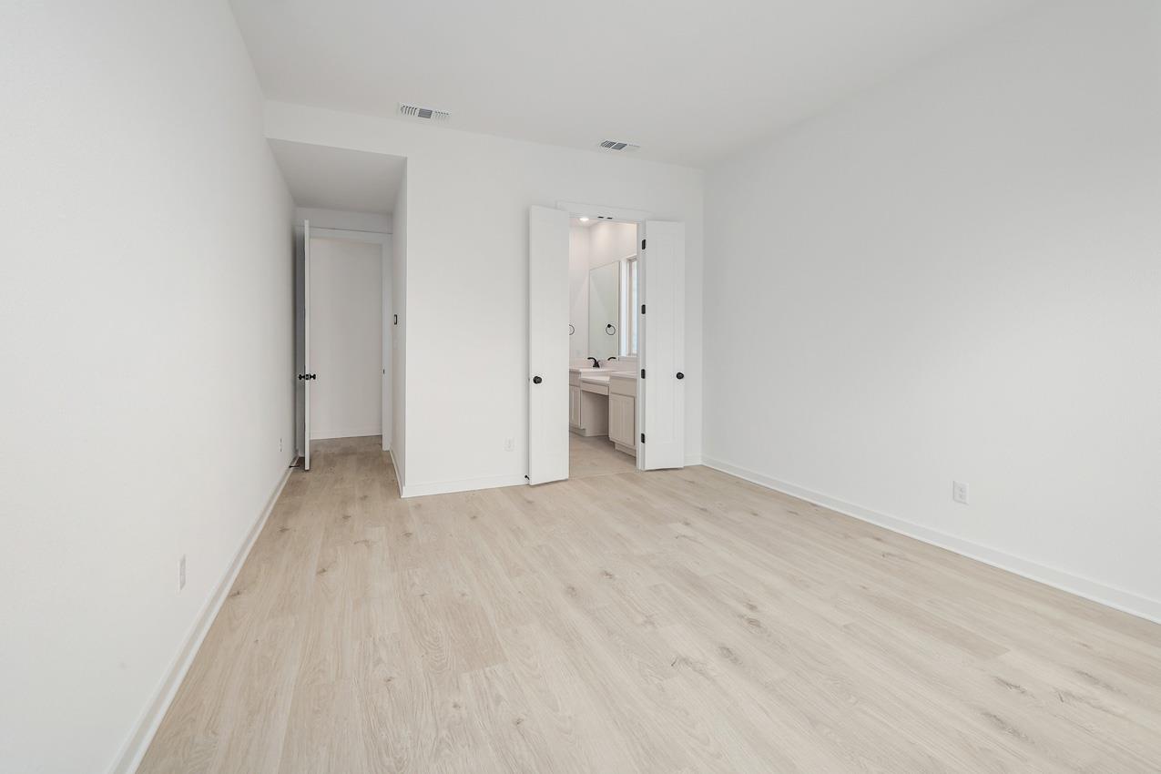 Home photo 5