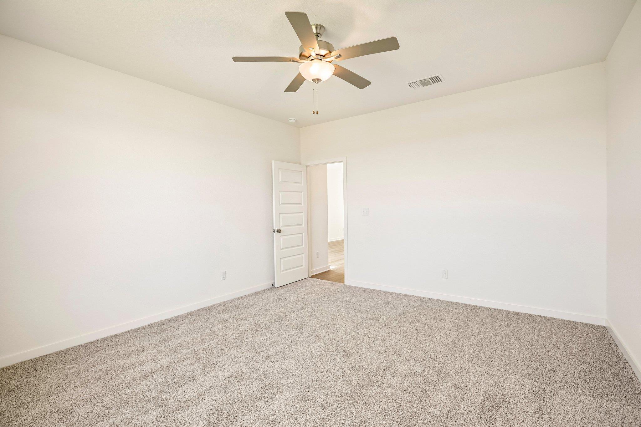 Home photo 17