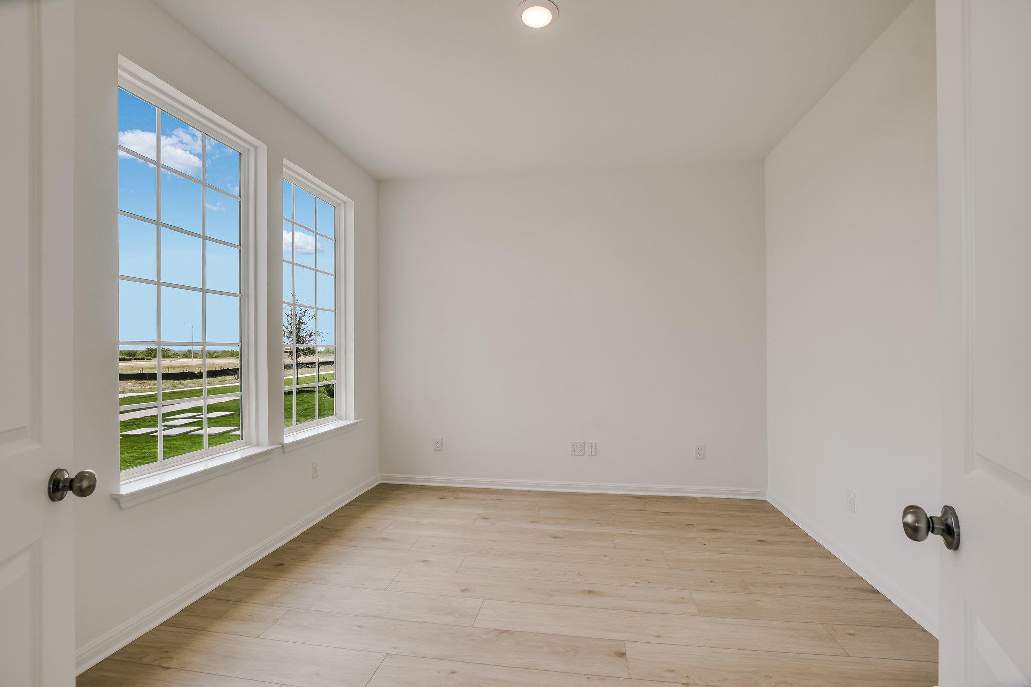 Home photo 4