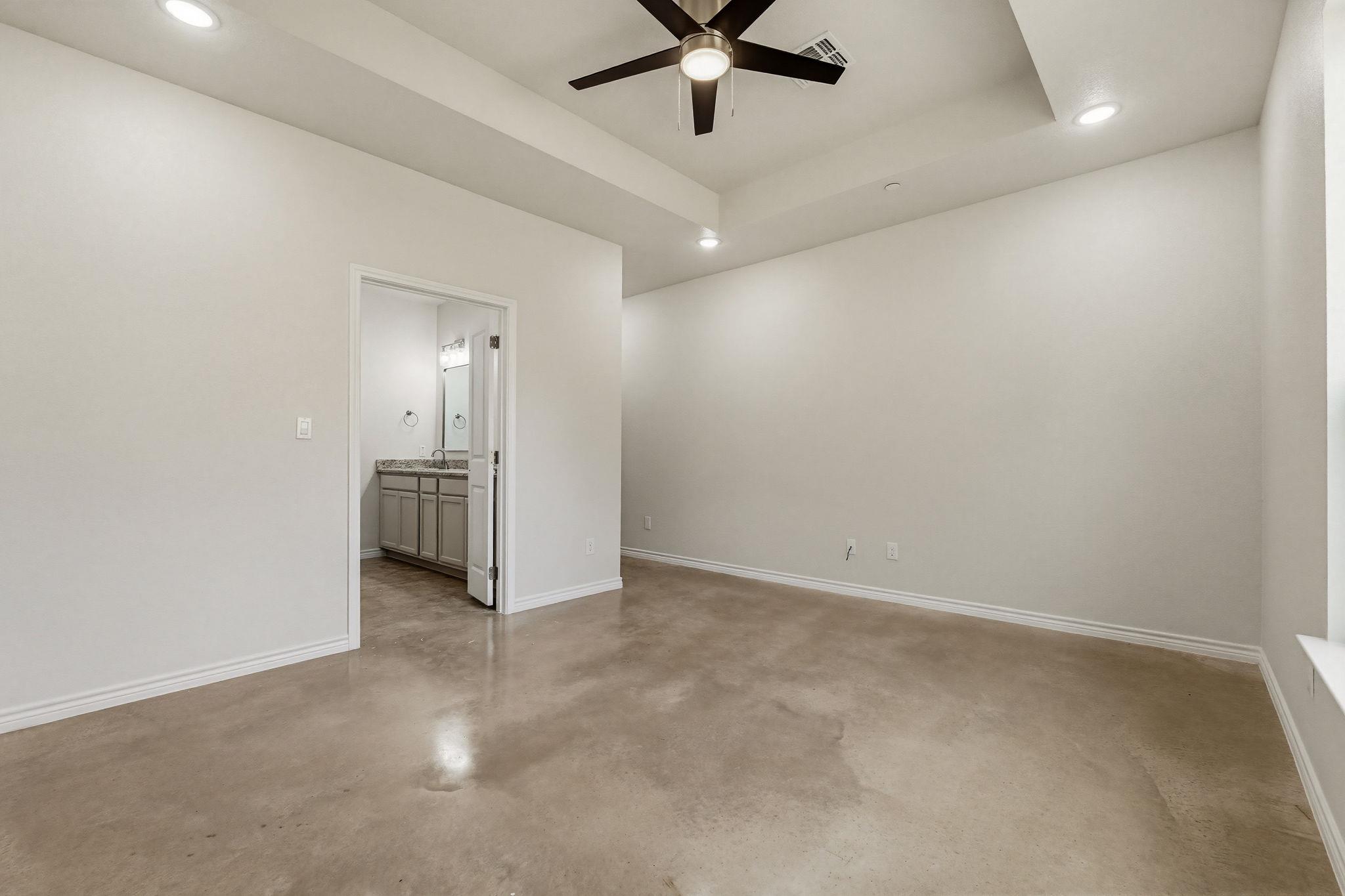 Home photo 12