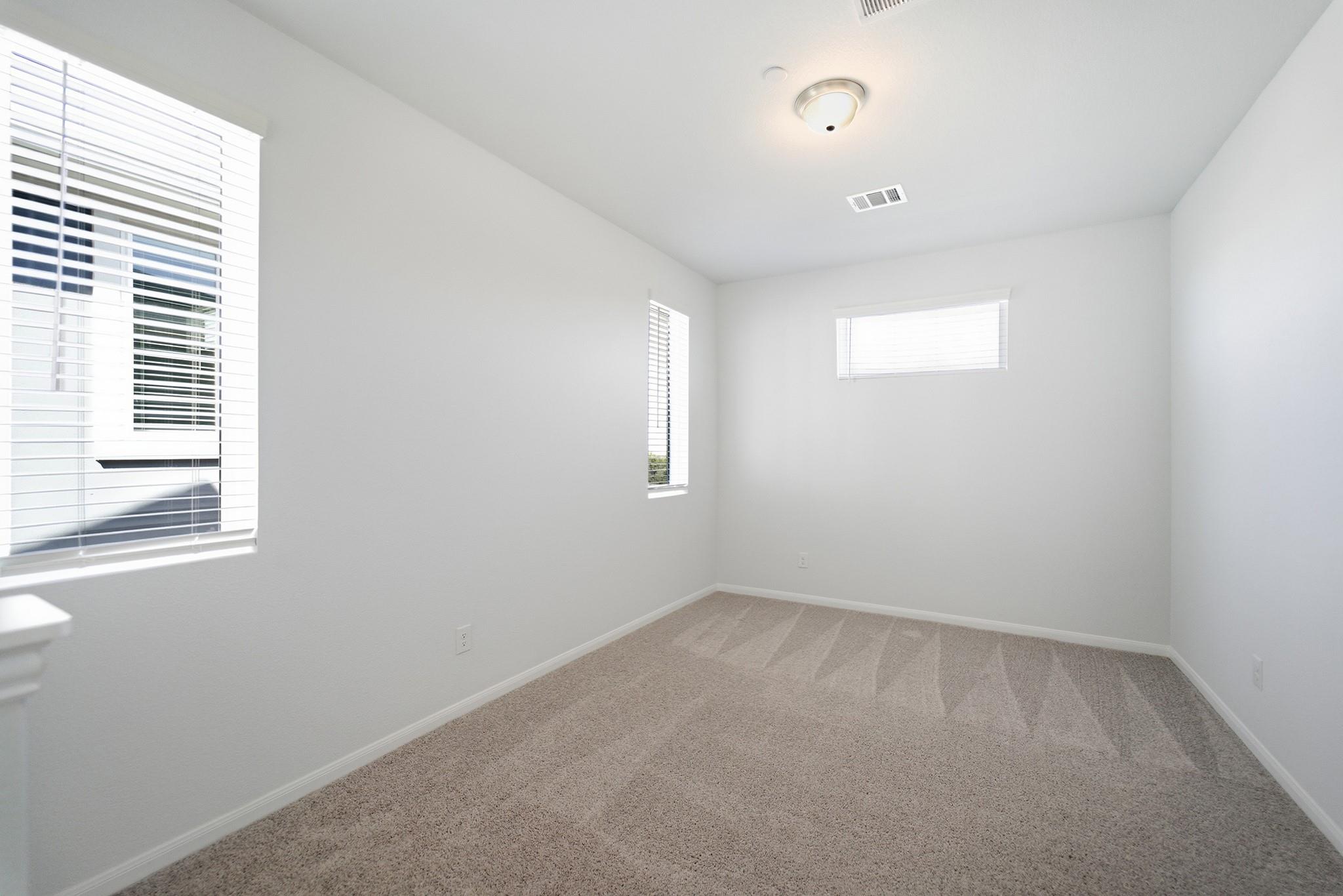 Home photo 24