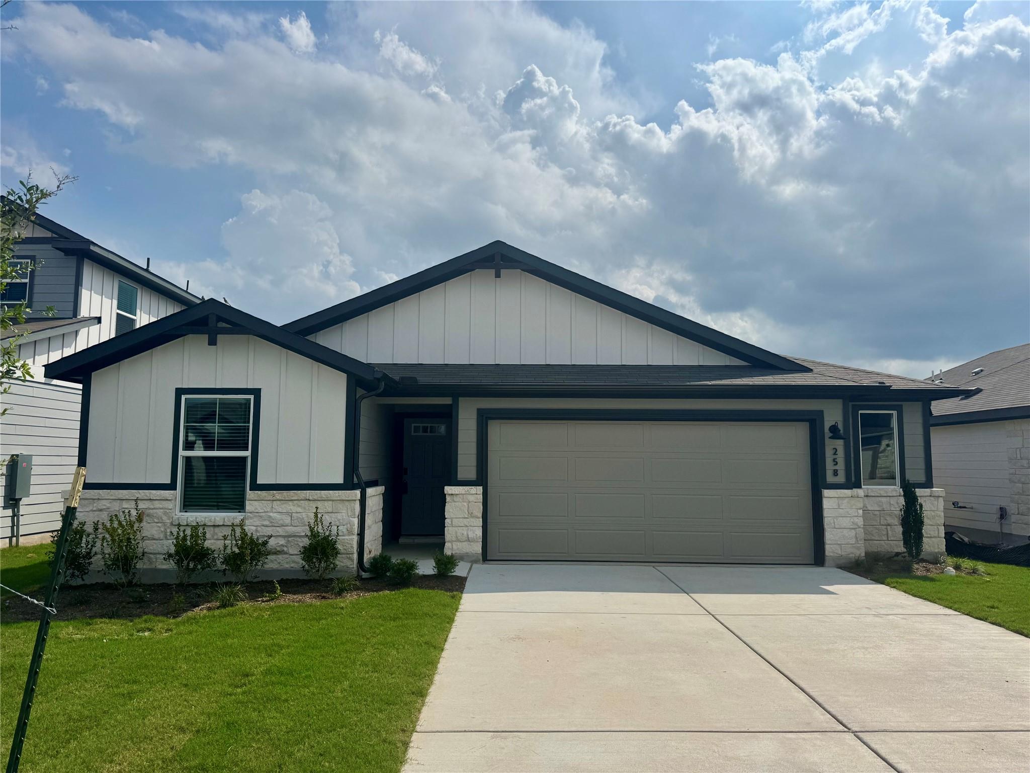 258  Texas Agate Dr in Kyle